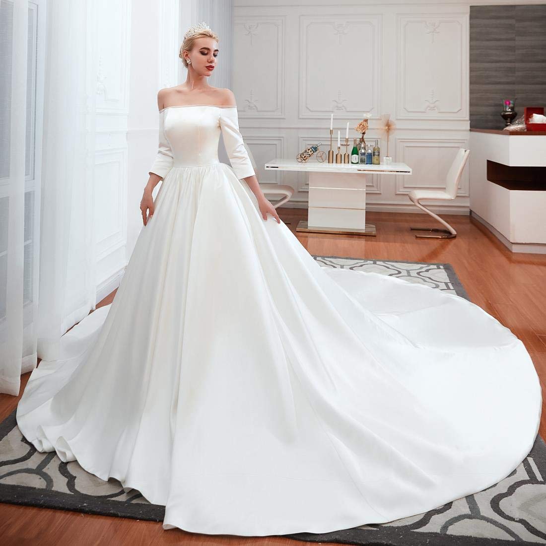 Elegant Ivory Off-the-Shoulder Satin Corset Wedding Dress for Women - Perfect for Bridal Gowns, Evening Balls & Formal Occasions