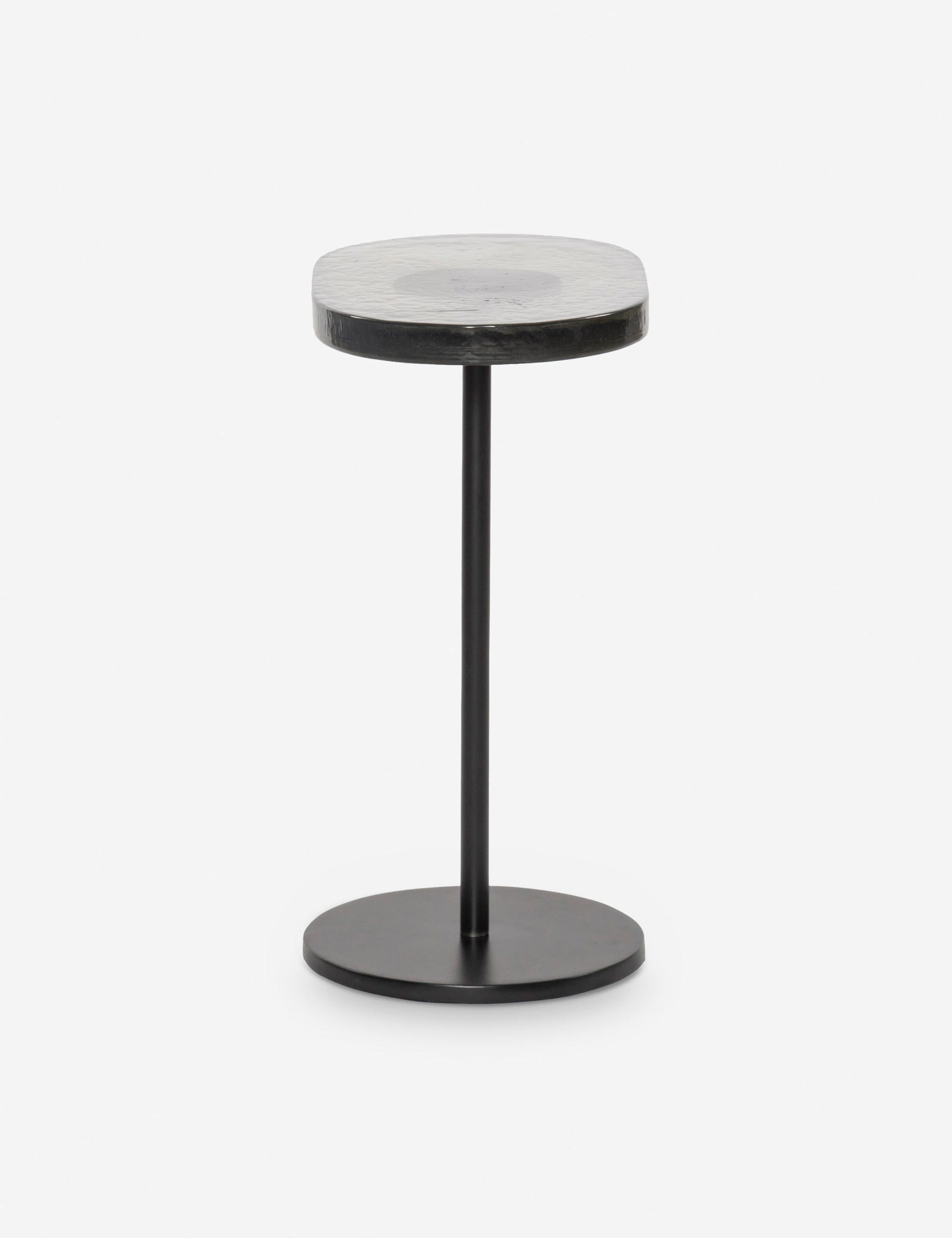 Ario Side Table - Modern End Table with Storage Shelf, Small Nightstand for Bedroom, Living Room & Office - Perfect for Holding Lamps, Books & Decor