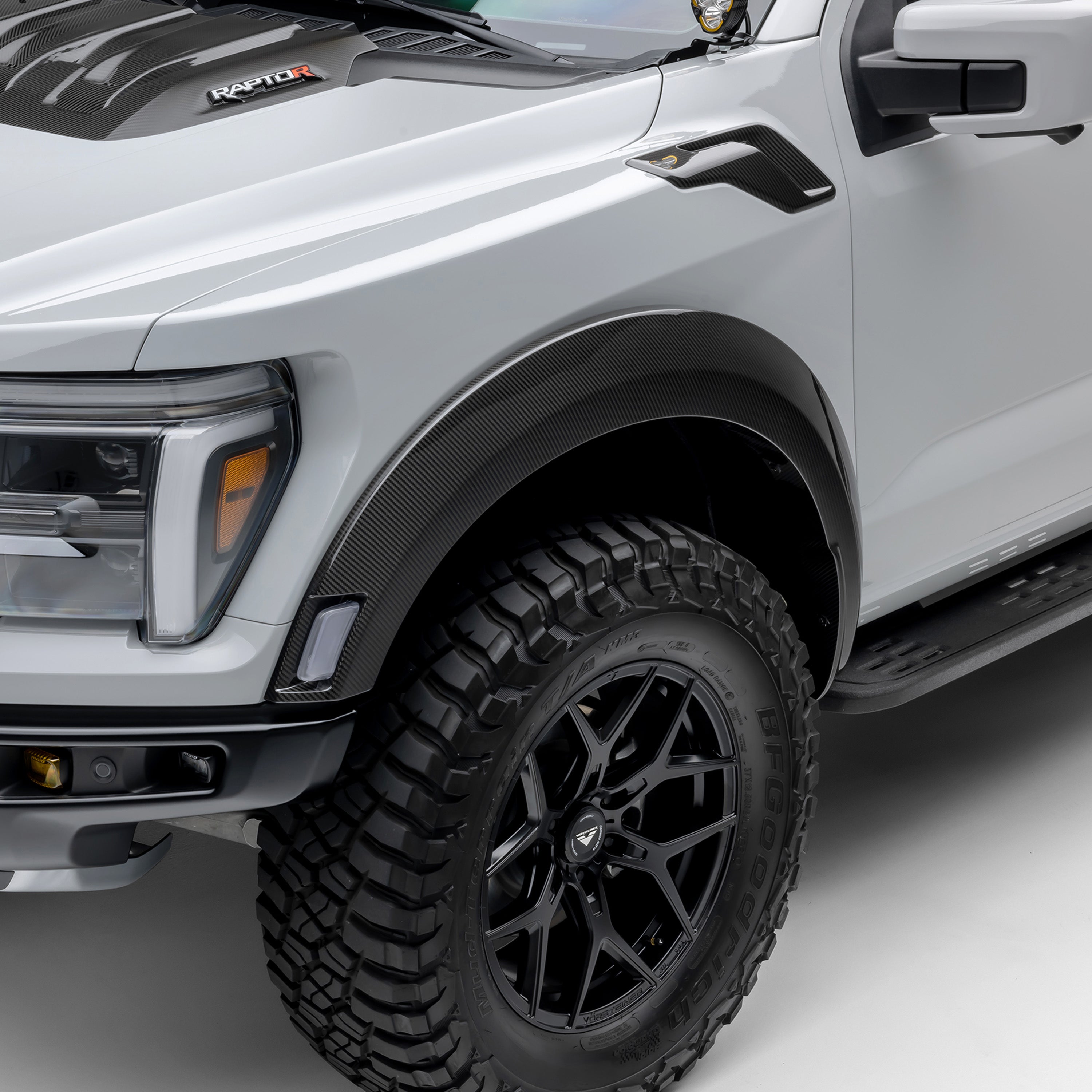 Ford F-150 Raptor R Carbon Fiber Fender Flares | 2x2 Twill PP Material | Off-Road Protection & Style Upgrade for Trucks