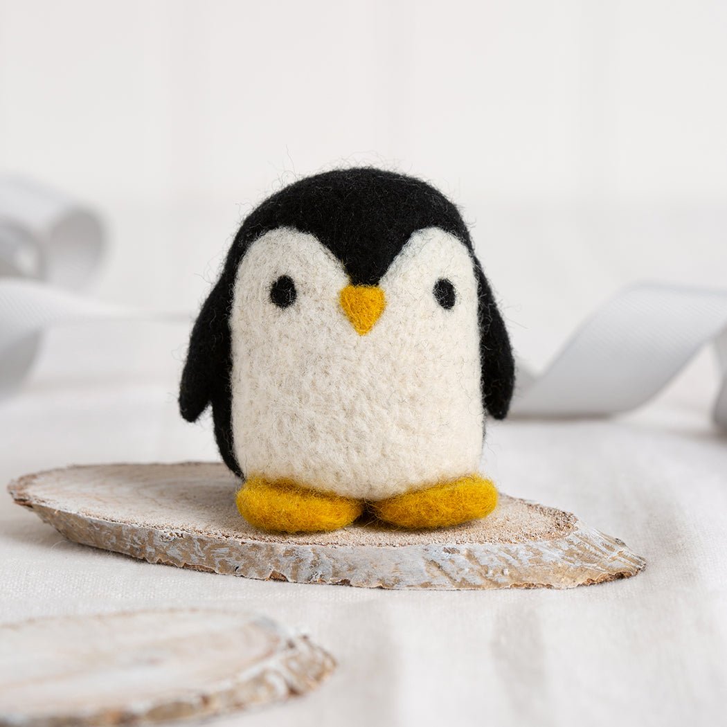 My Pocket Penguin Needle Felting Kit - DIY Wool Craft Starter Set for Beginners | Perfect for Stress Relief, Creative Gifts & Home Decor Projects