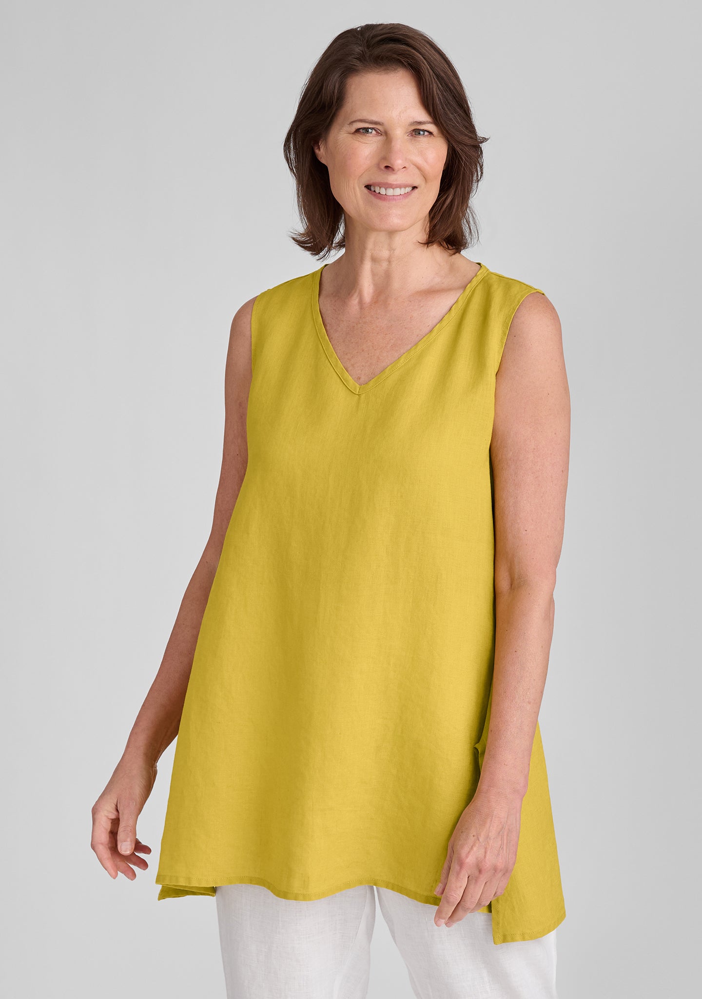 Stylish Linen Tank Tunic Top for Women - Breathable Summer Blouse, Boho Chic Casual Wear - Perfect for Beach Outings, Vacation Dressing & Everyday Comfort