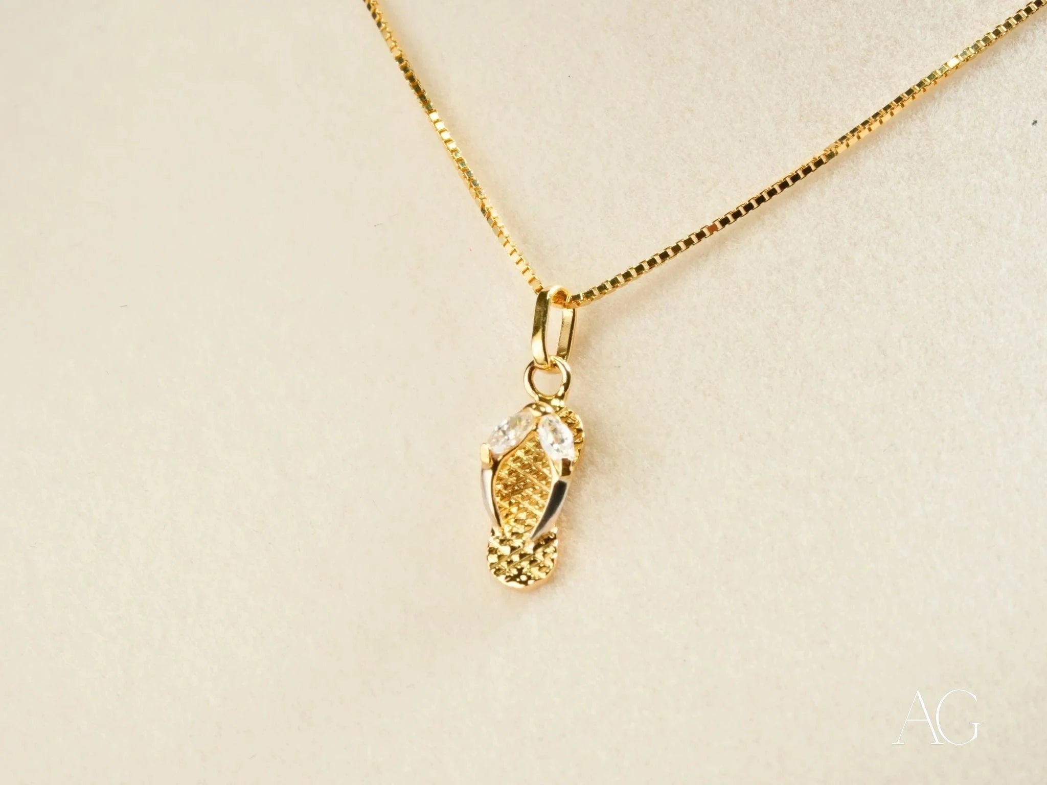 Sparkling Flip Flop Pendant Necklace - Dainty Beach Jewelry for Women - Perfect for Summer Vacations, Pool Parties & Tropical Getaways