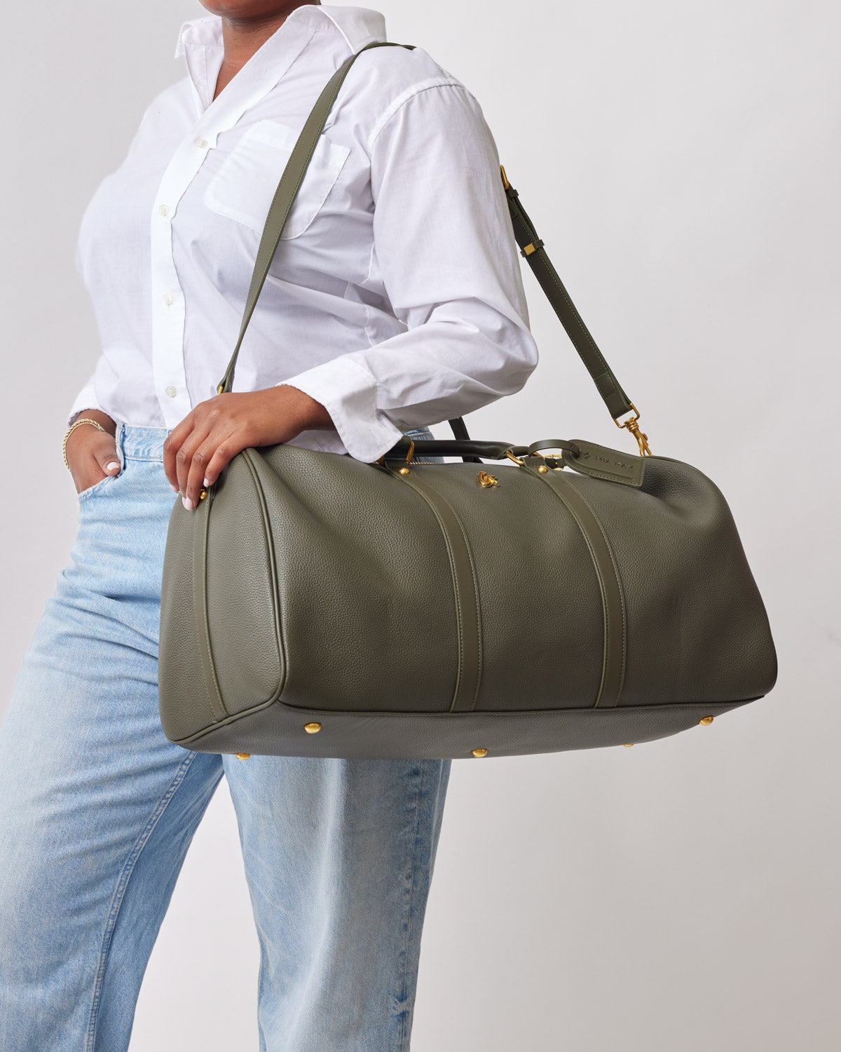 Premium Pebble Duffle Bag - Olive Green Water-Resistant Travel Duffel for Gym, Weekend Trips & Outdoor Adventures