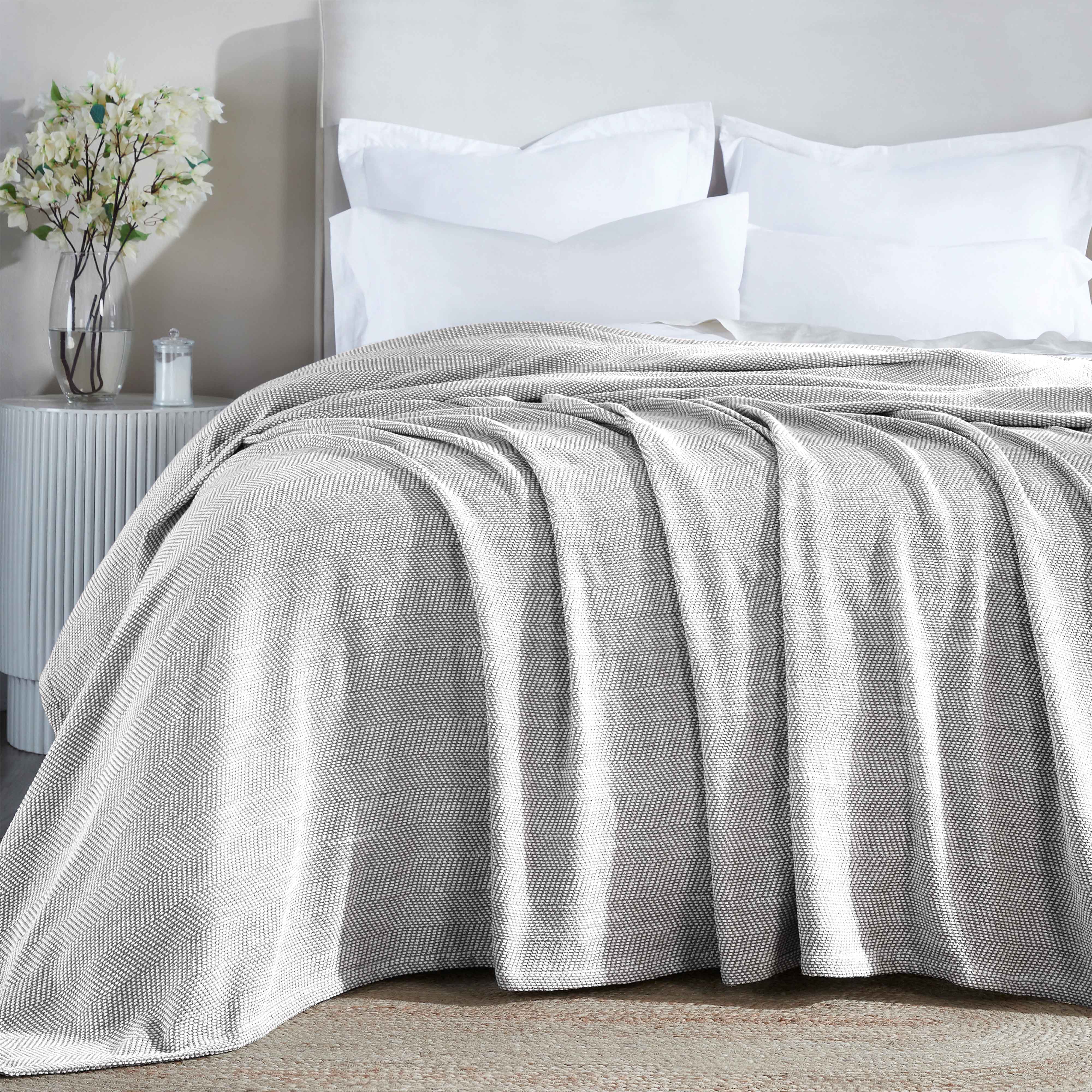 Premium Maya Chenille Herringbone Cotton Blanket - Medium Weight Soft Throw for Bed, Sofa & Couch - Cozy Home Decor for All Seasons