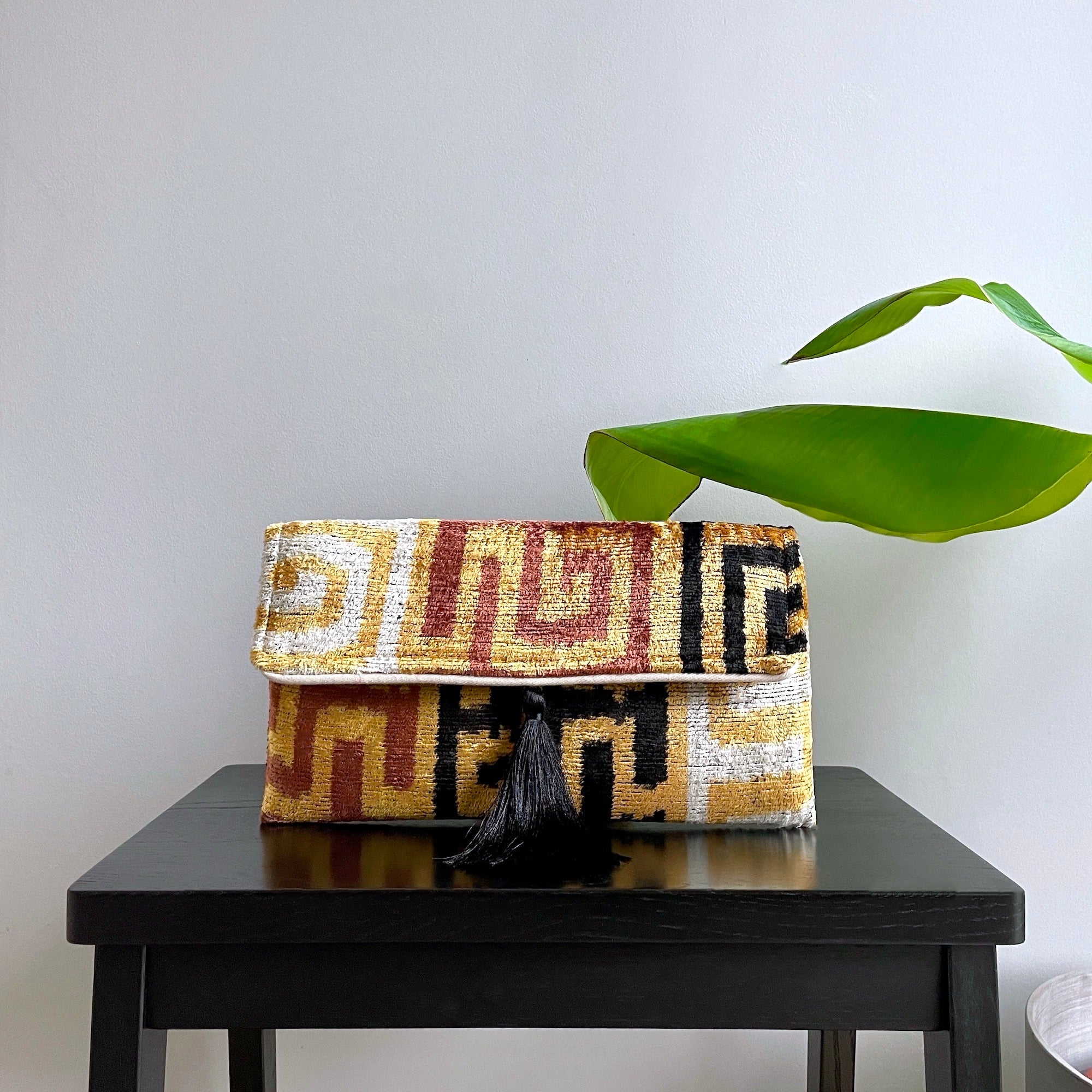 Ikat Clutch Bag Elba - Handwoven Boho Women's Evening Purse with Tassel - Perfect for Parties, Weddings & Date Nights