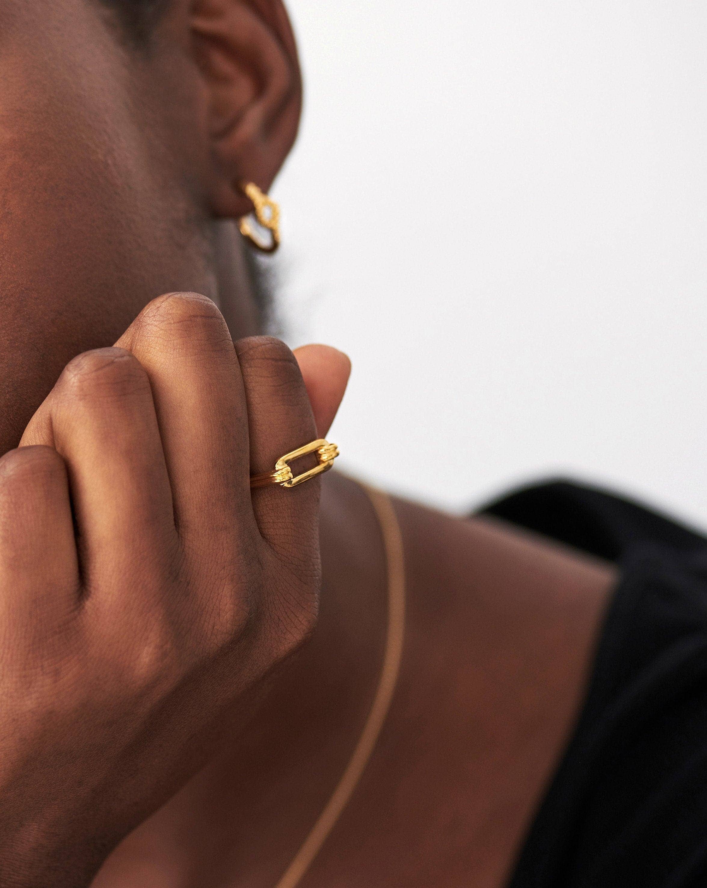 18k Gold Vermeil Ovate Ring - Elegant Minimalist Jewelry for Women | Perfect for Everyday Wear, Gifts & Special Occasions