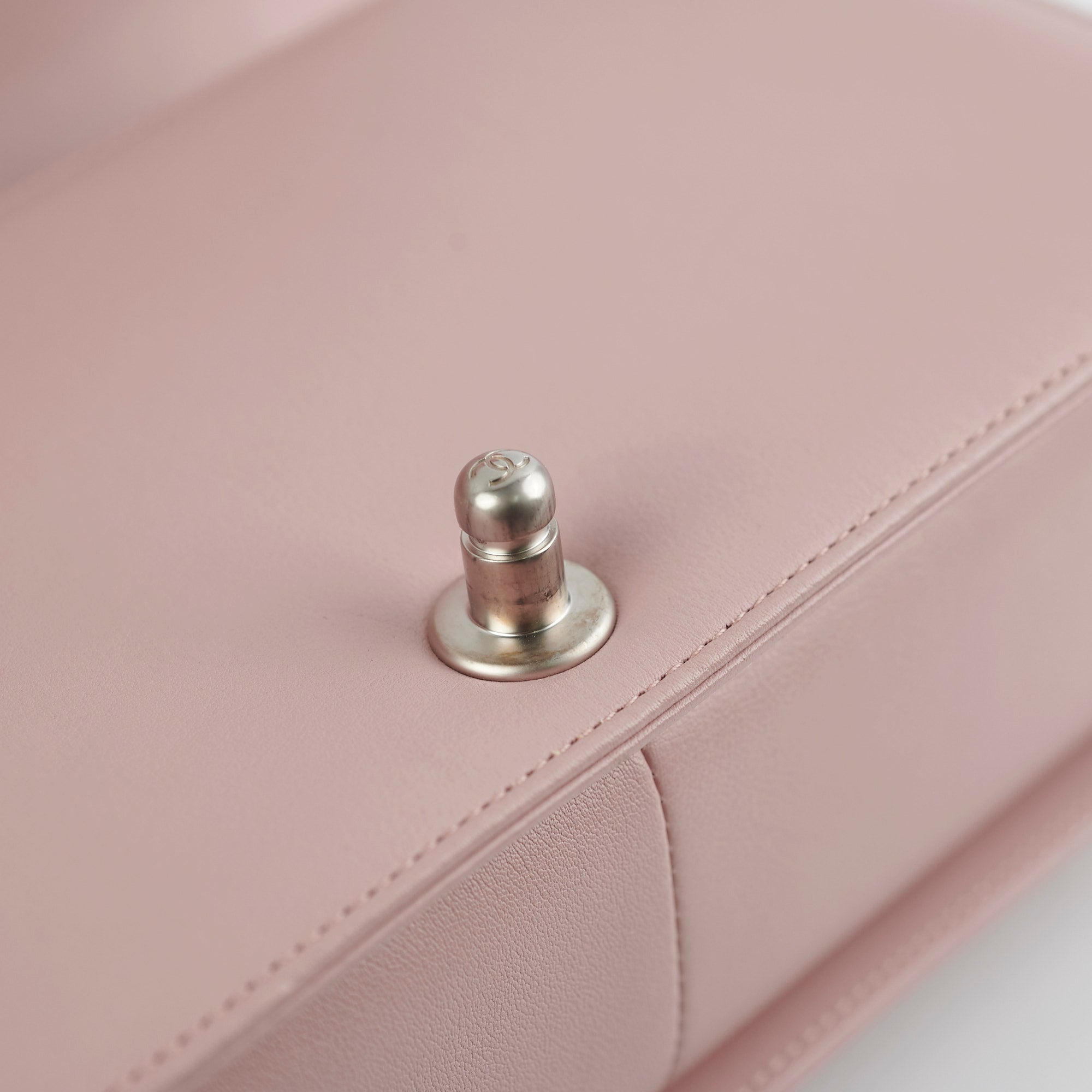 Chanel Old Medium Boy Bag in Pink Calfskin Leather - Luxury Crossbody Bag for Women, Perfect for Date Night & Special Occasions