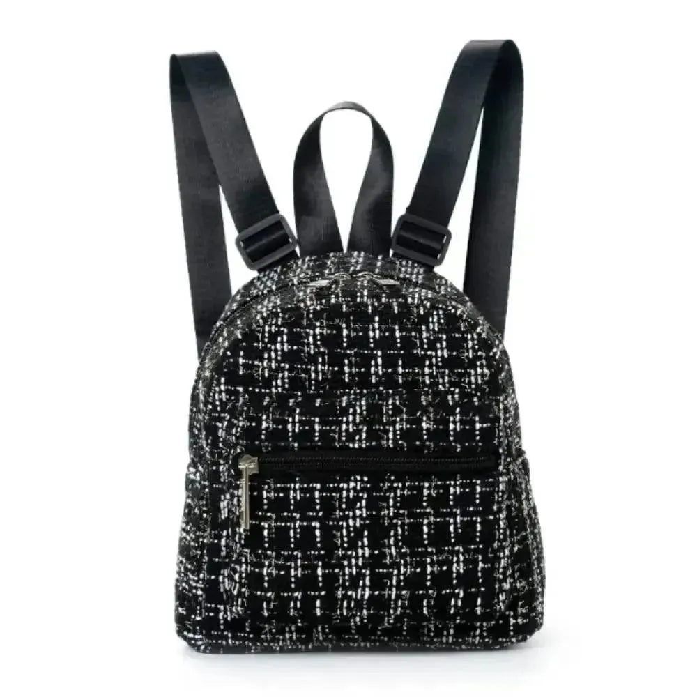 Stylish Straw Woven Backpack for Women - Trendy Summer Beach Bag, Boho Chic Purse for Travel, Shopping & Outdoor Adventures