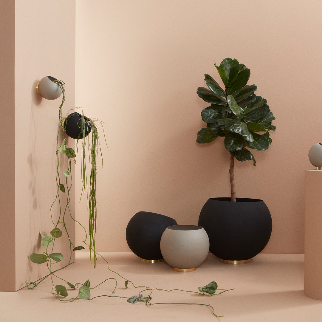 Globe Wall Flower Pot Set of 4 - Small Hanging Planters for Indoor/Outdoor Decor - Perfect for Balcony, Garden & Home Decor