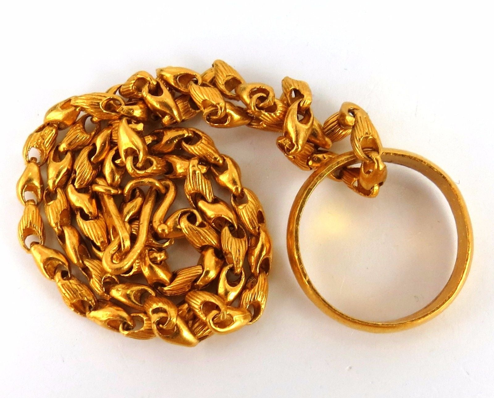 22Kt Gold Ring and Chain Necklace Set - Classic Rustic Hammered Deco Jewelry for Women - Perfect for Weddings, Parties, and Everyday Elegance