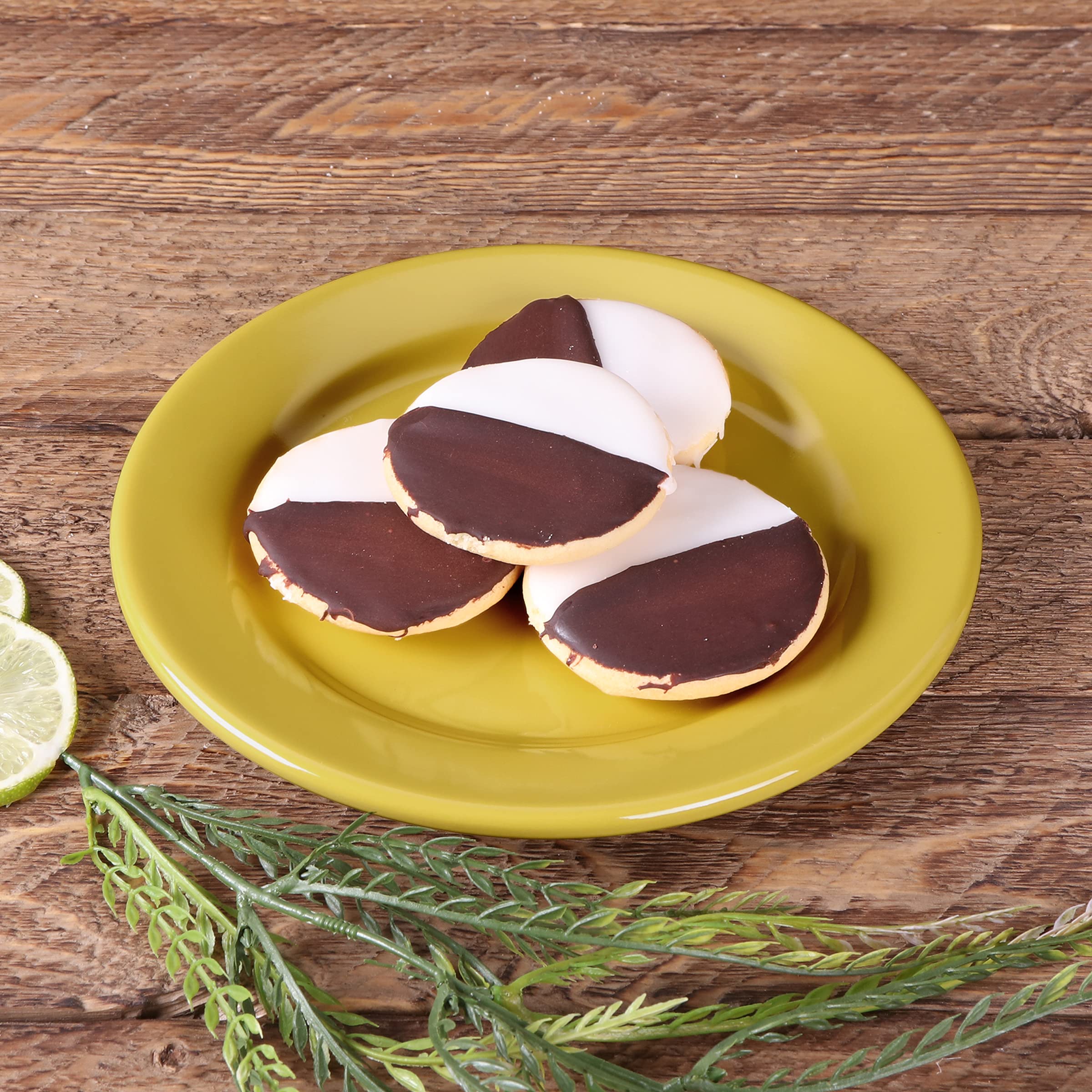 D775PL-OO 7.75 Inch Round Melamine Dinner Plates - Set of 6, Olive Oil Color, Durable & Lightweight - Perfect for Outdoor Dining, Picnics, Camping & Everyday Use