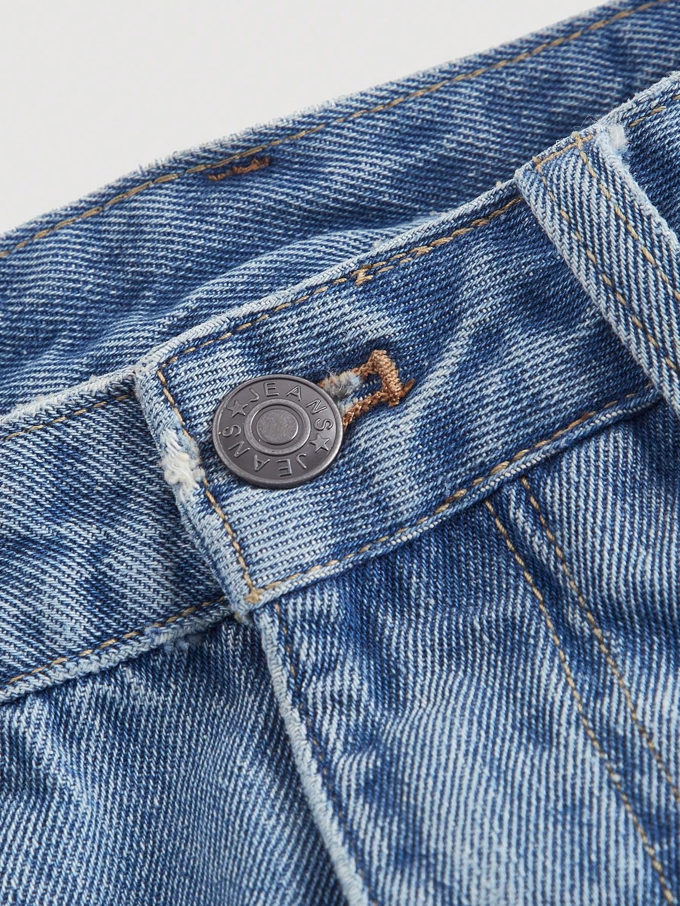 Floerns Women's Casual Wide Leg Denim Shorts with Button Details - High Waisted Loose Fit Streetwear for Summer Outfits & Beach Vacation