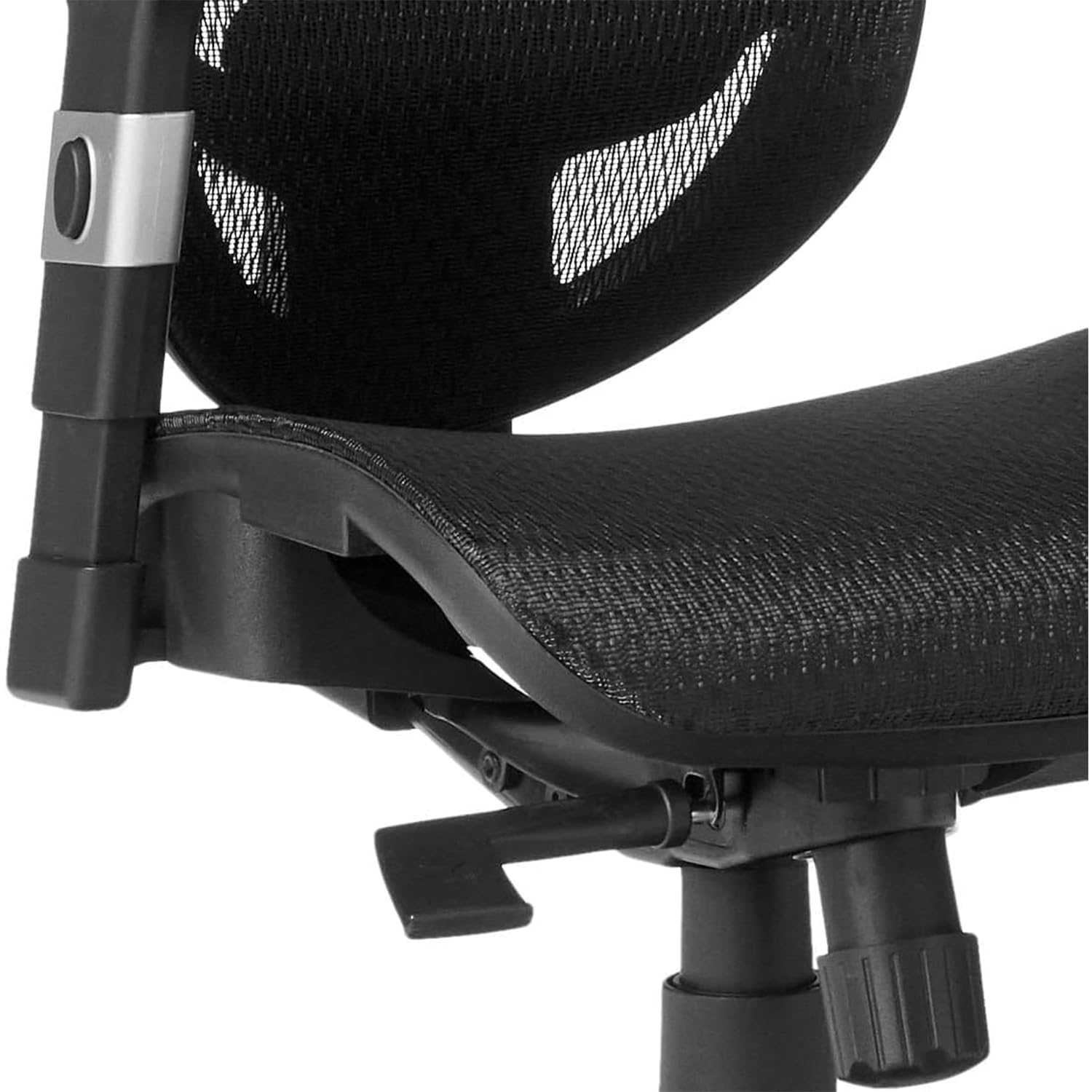 Staples Hyken Ergonomic Swivel Task Chair - Adjustable Office Chair with Breathable Mesh Back & Lumbar Support - Black - Ideal for Home Office, Gaming & Workspace Comfort