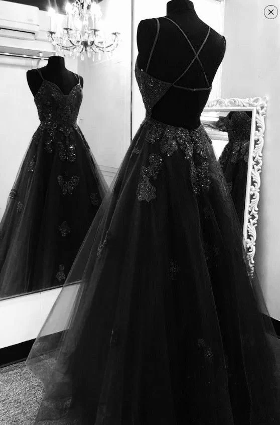 Elegant Black A-Line Lace Prom Dress with Tulle Skirt - Formal Evening Gown J5706 for Homecoming, Wedding, Quinceañera & Special Occasions