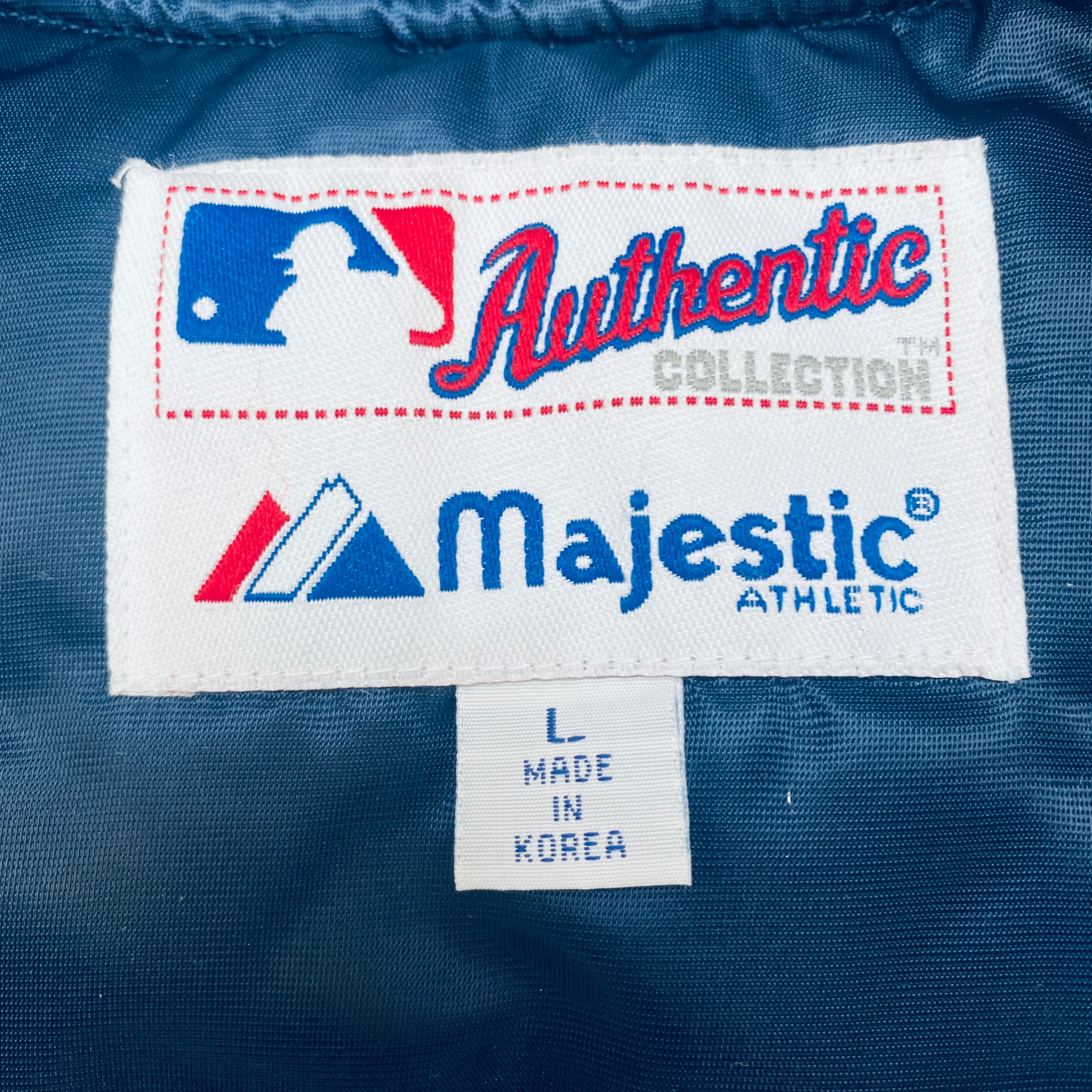 New York Yankees Majestic Satin Stitched Spellout Bomber Jacket 2000s Vintage Baseball Jacket XL - Perfect for Game Day, Fan Gear & Streetwear Fashion