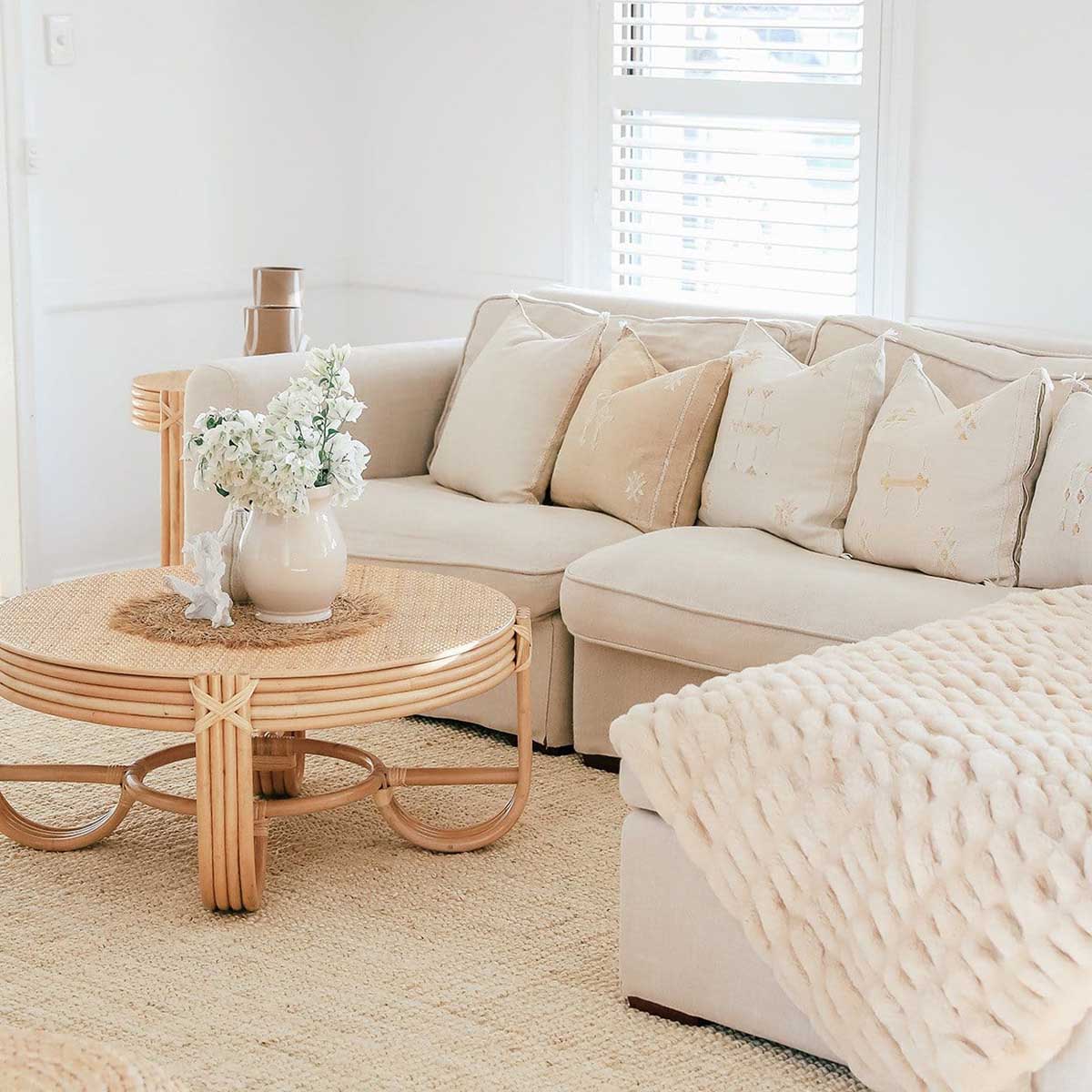 Kapoho Chunky Jute Rug - Natural Handwoven Eco-Friendly Area Rug for Living Room, Bedroom, or Outdoor Patio Decor