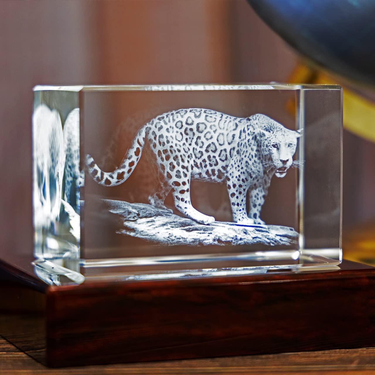 Beyond Memories Jaguar 3D Photo Crystal Engraved Gift - Personalized Laser Etched Picture for Animal Lovers, Father's Day Present from Daughter, Unique Office & Home Decor for Men - Perfect for Birthdays, Anniversaries & Special Occasions