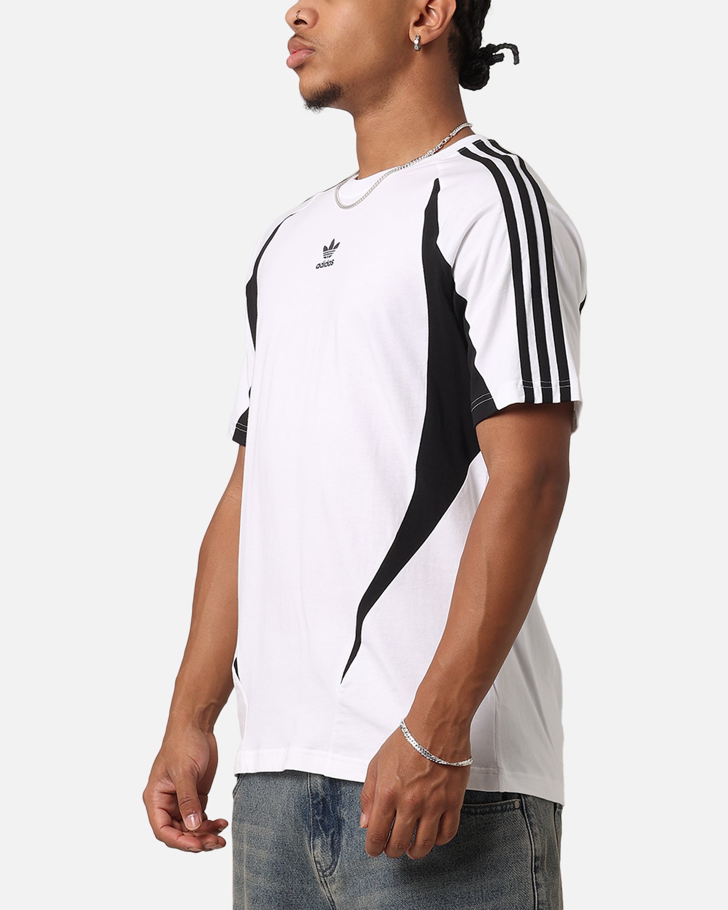 Adidas Originals Archive T-Shirt for Men - Classic White & Black Cotton Tee - Casual Wear, Street Style, Gym & Everyday Outfits
