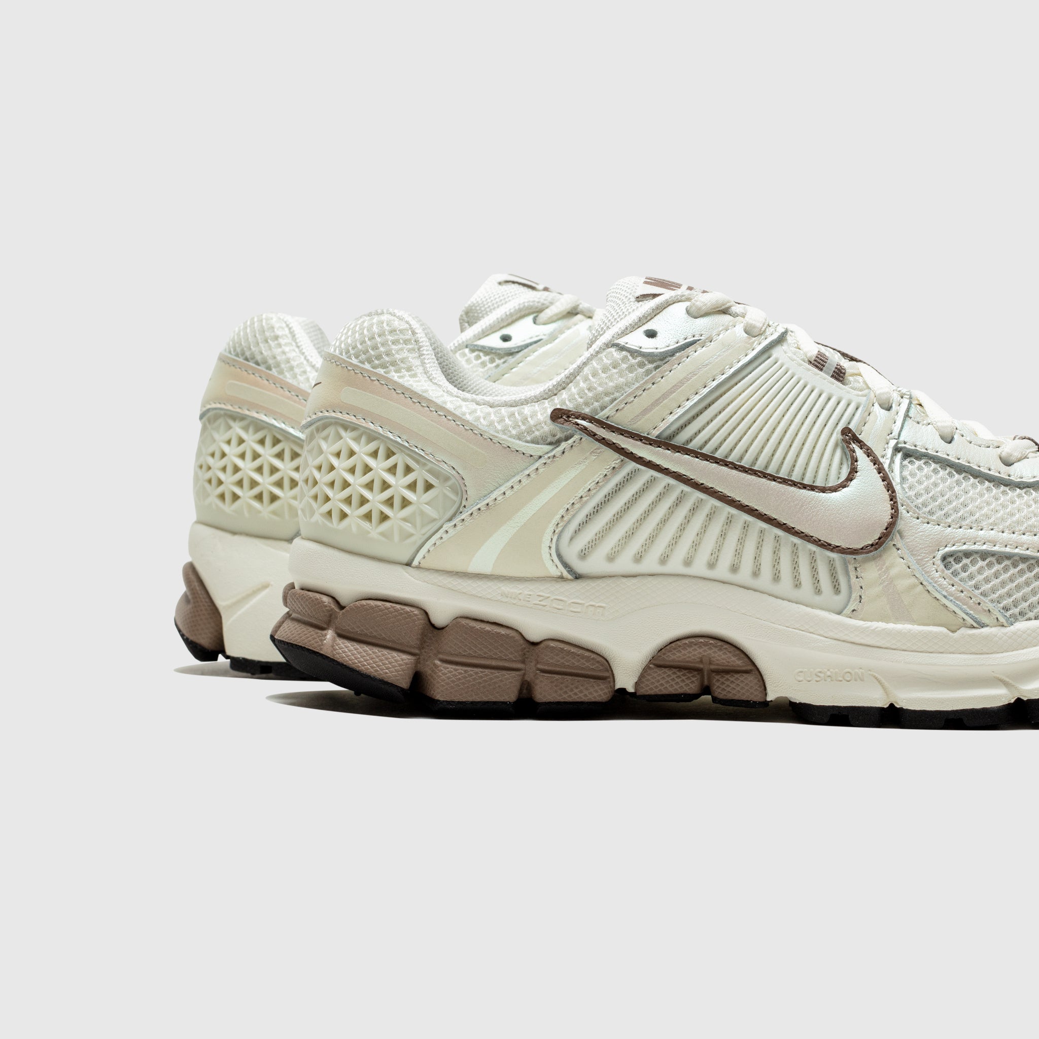 WMNS Nike Zoom Vomero 5 Running Shoes - Mink Brown - Lightweight & Cushioned for Women | Perfect for Jogging, Gym Workouts & Daily Wear