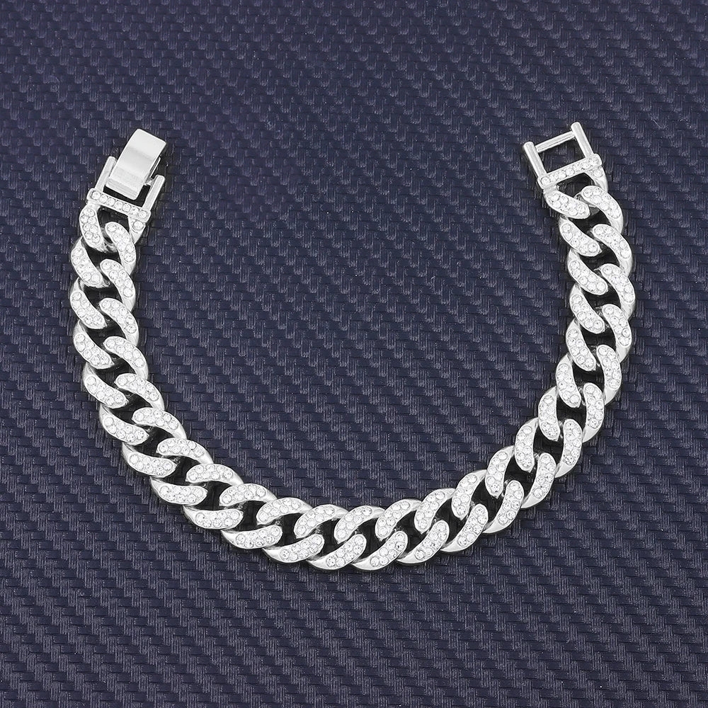 Elegant Luxury Bracelet for Women - Gold & Silver Fashion Jewelry - Perfect for Parties, Weddings & Everyday Wear