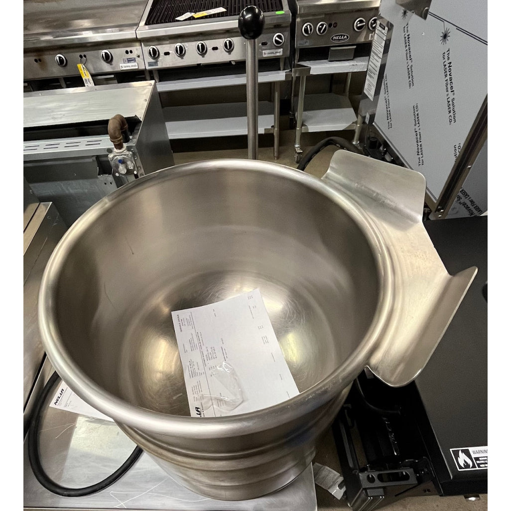 Used Cleveland KET 12T Manual 12-Gallon Electric Steam Kettle 208V - Commercial Kitchen Equipment for Restaurants, Bakeries & Food Service