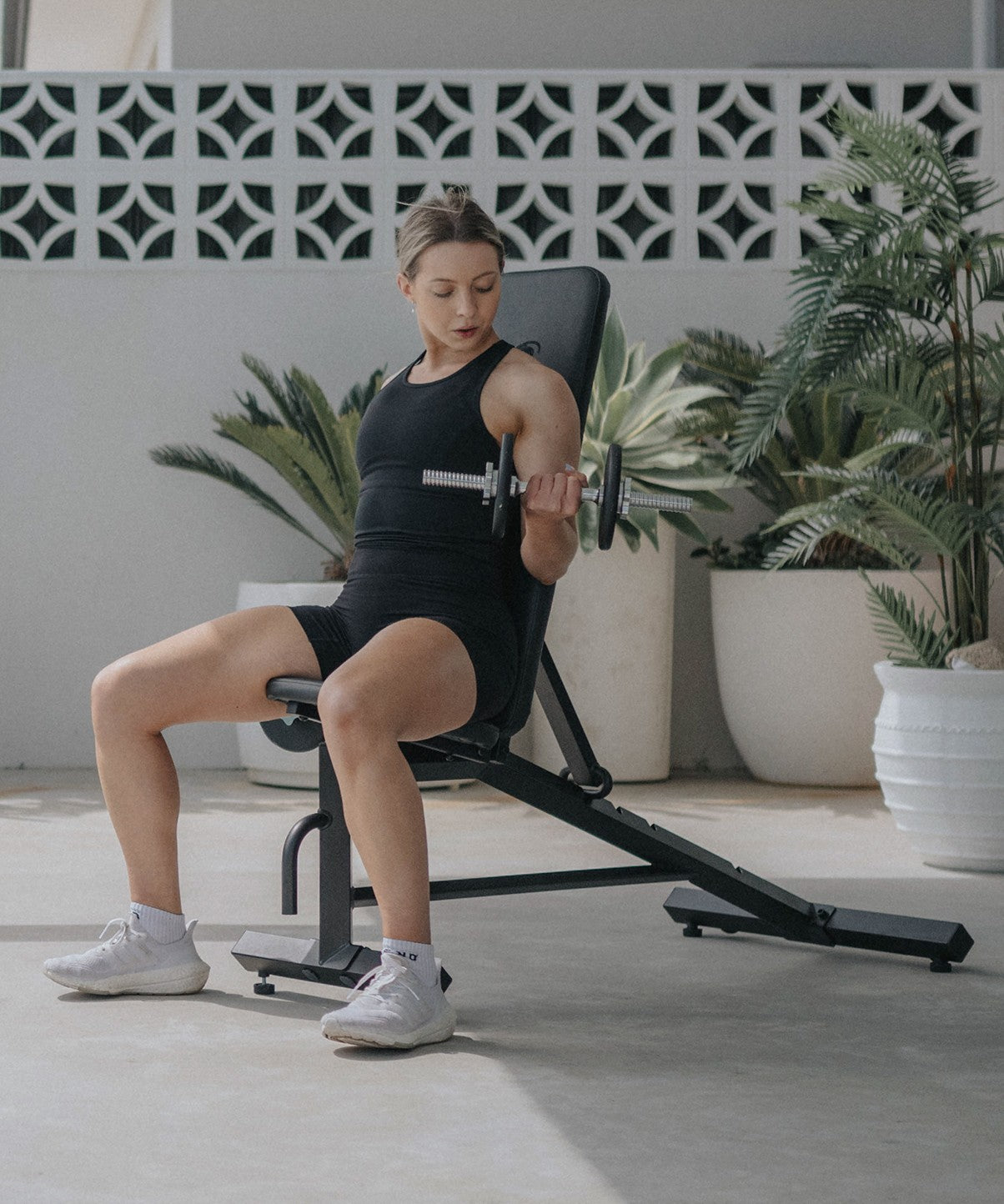 FitClub Adjustable Weight Bench with 21kg Dumbbell Set - Home Gym Equipment for Full Body Workout, Strength Training & Fitness - Perfect for Small Spaces & Beginners