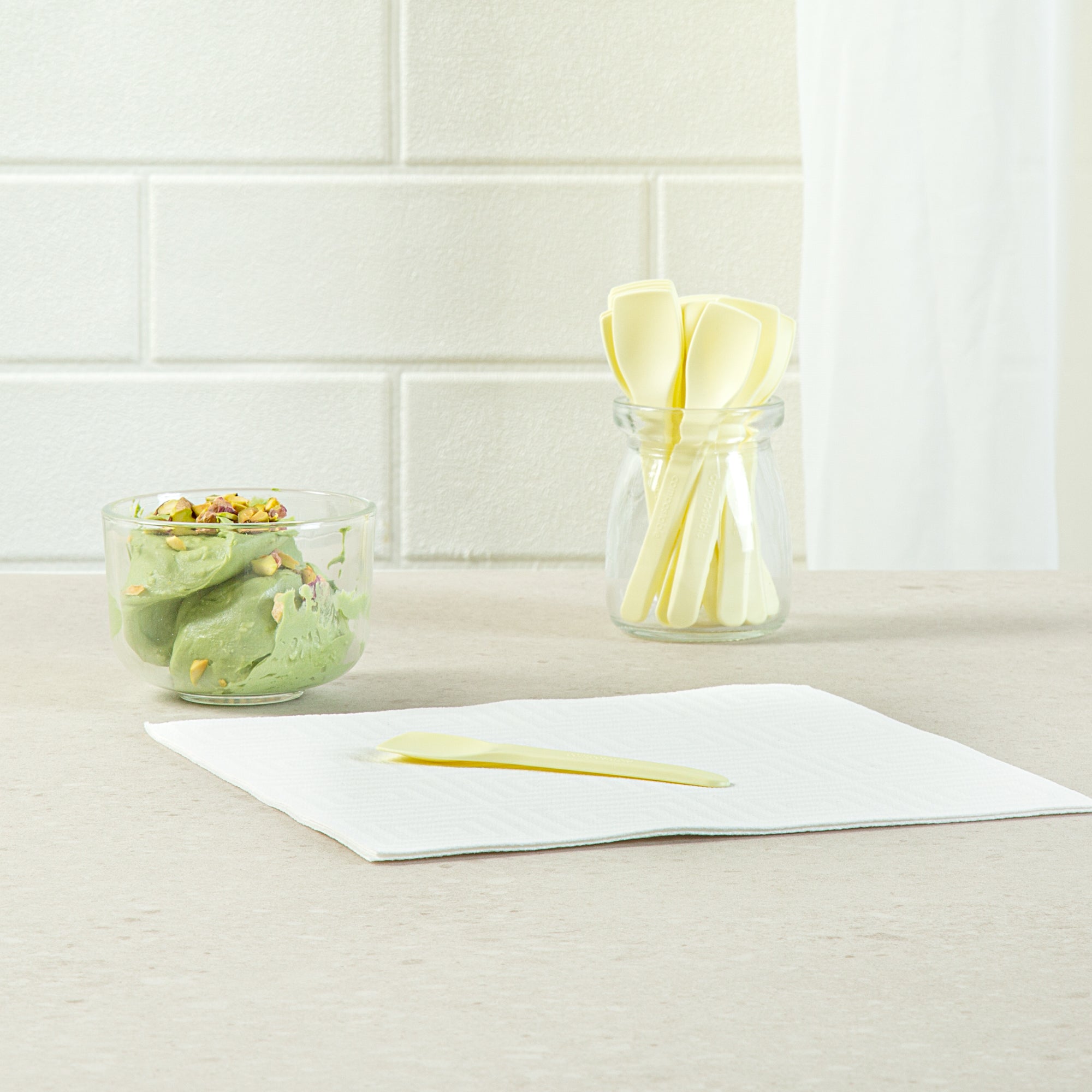 Eco-Friendly Yellow CPLA Plastic Ice Cream Spoons - Heat Resistant, Compostable, 1000-Pack | Perfect for Ice Cream Shops, Dessert Cafes & Sustainable Catering Events