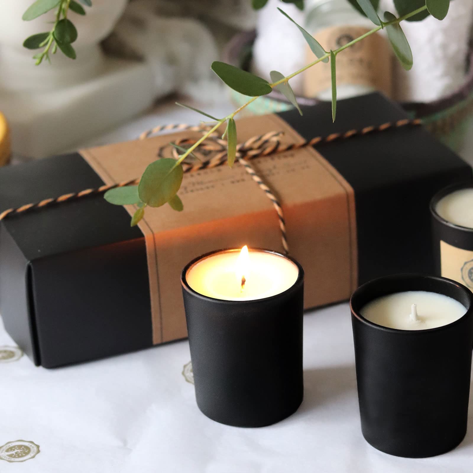 16 Pack 7oz Empty Candle Jars with Wooden Lids - Thick Glass Containers for DIY Candle Making, Wax Melts, Essential Oil Storage - Perfect for Home Decor, Gifts & Craft Projects (Matte Black Finish)