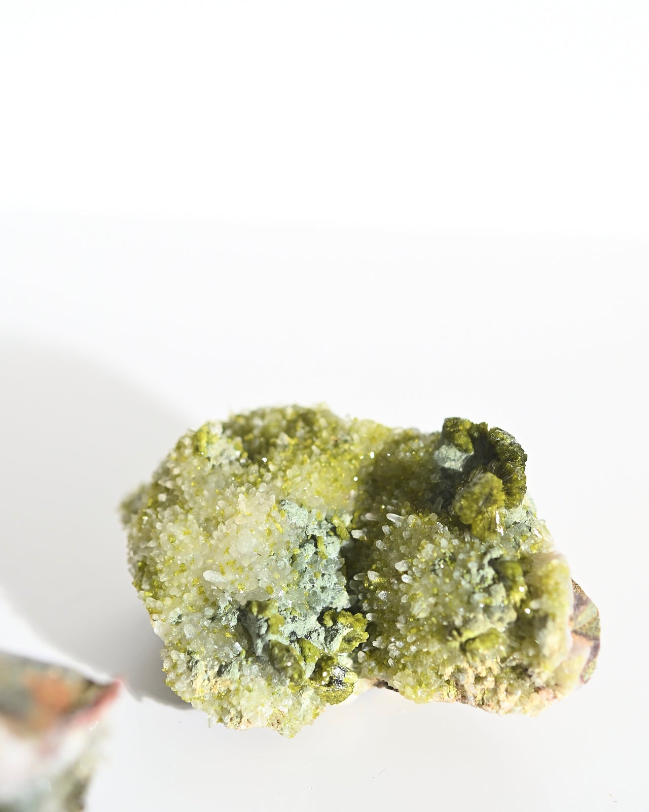 Natural Moroccan Epidote Crystal Specimen - Raw Green Epidote Stone for Mineral Collectors, Healing Crystals & Home Decor