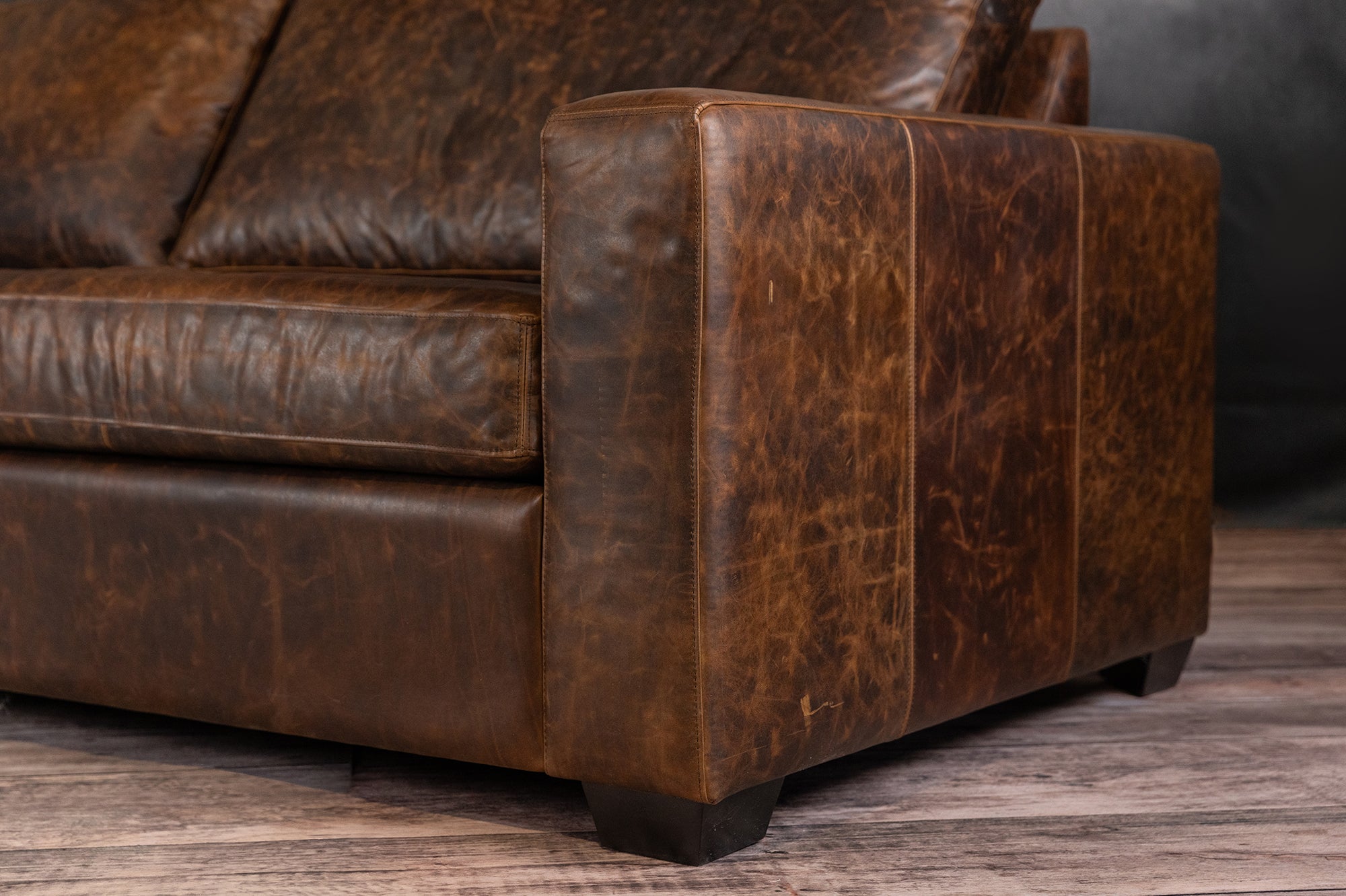 Premium MAXELL 42 Series Genuine Leather Sofa - Modern Comfort for Living Room, Lounge & Office - Durable & Stylish Home Furniture