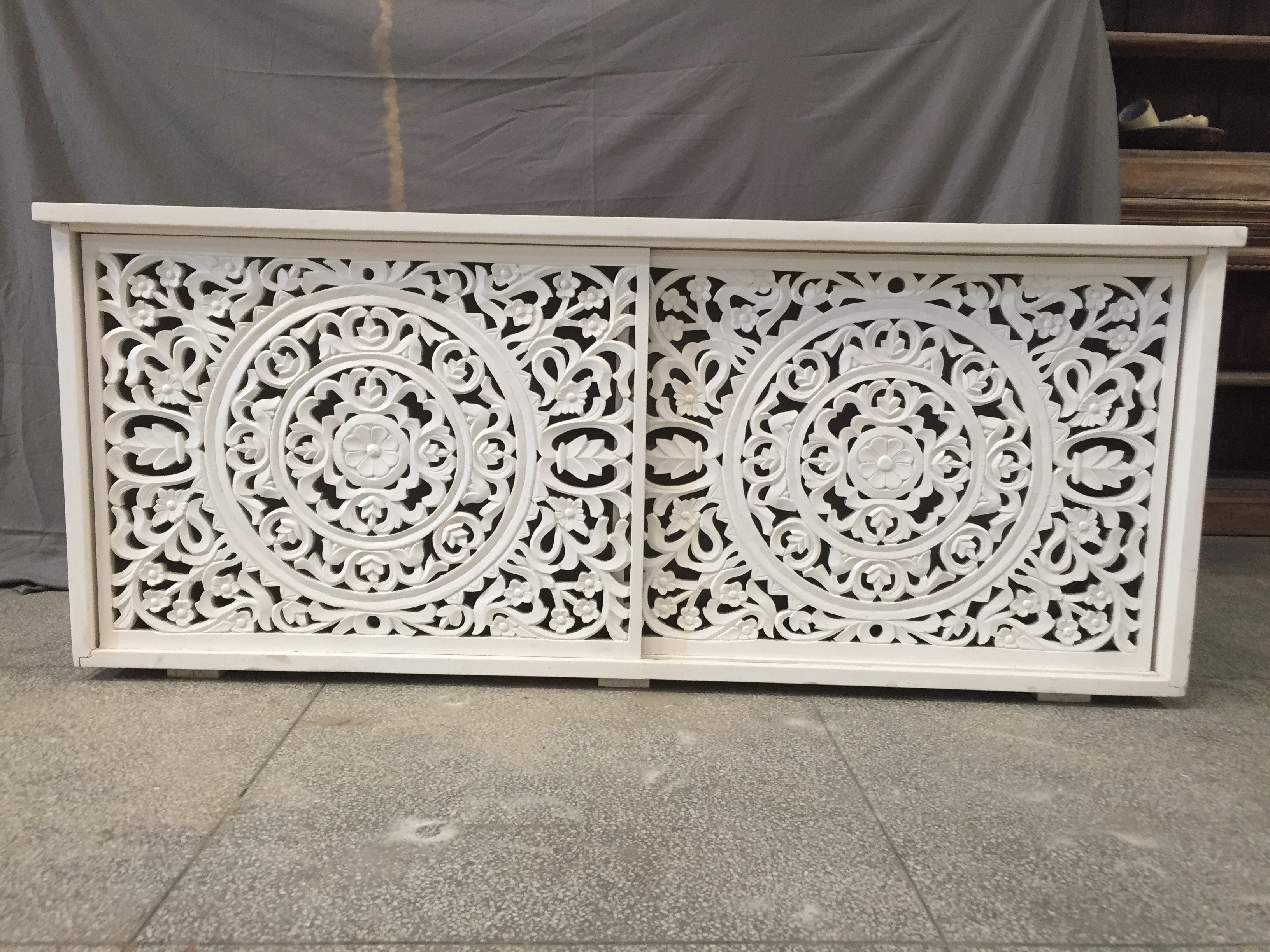 Hand Carved Indian Solid Wood Sideboard with Intricate Carved Doors - White - Perfect for Dining Room, Living Room, or Entryway Storage