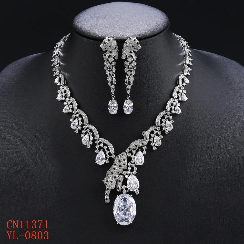 Luxury Cubic Zirconia Leopard Necklace & Earrings Set for Women - Red, Blue, Yellow Animal Print Jewelry - Perfect for Parties, Costume Events and Evening Occasions
