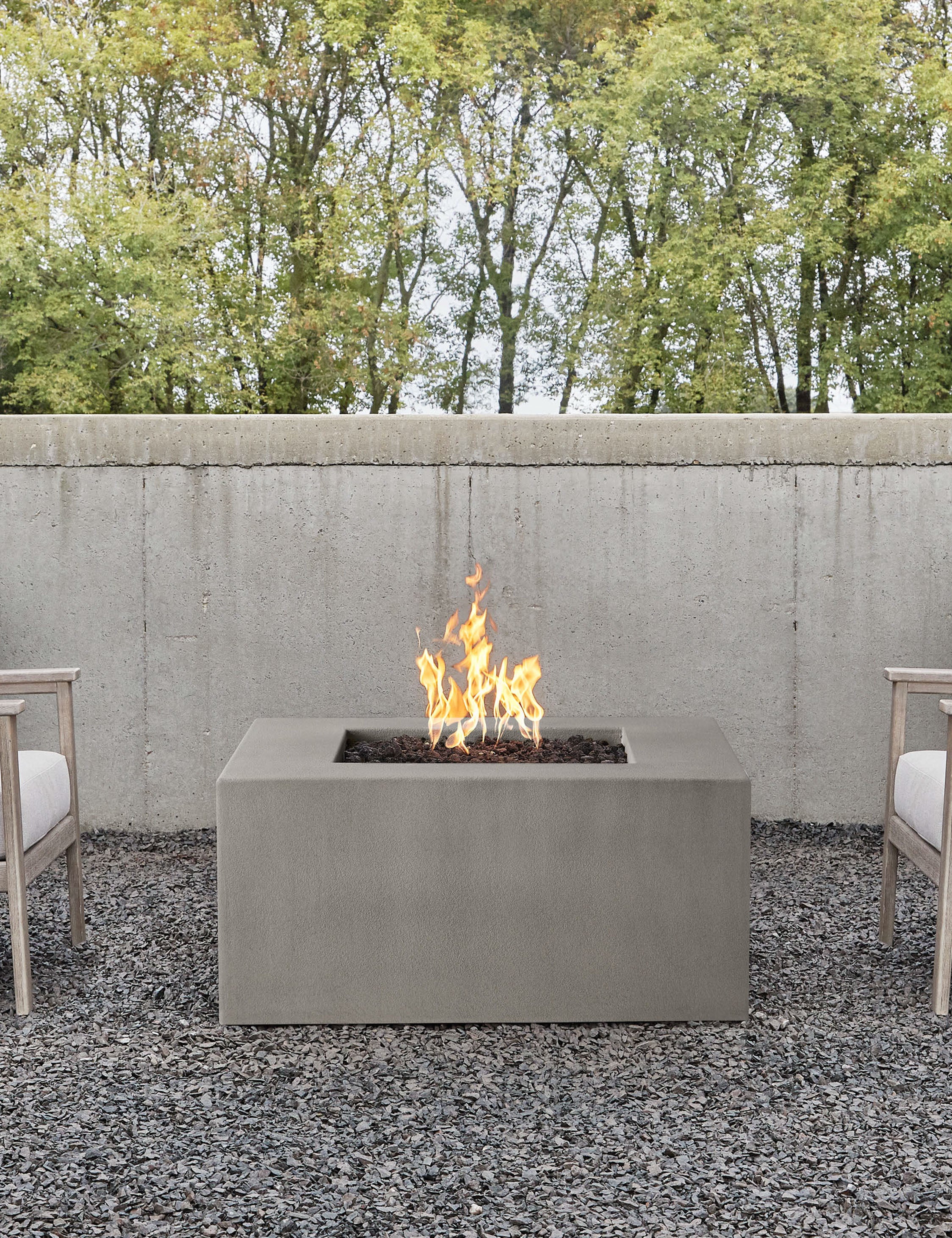 Auberon Outdoor Fire Table - Modern Patio Fire Pit for Backyard, Garden, and Deck - Perfect for Camping, BBQ, and Relaxing Evenings