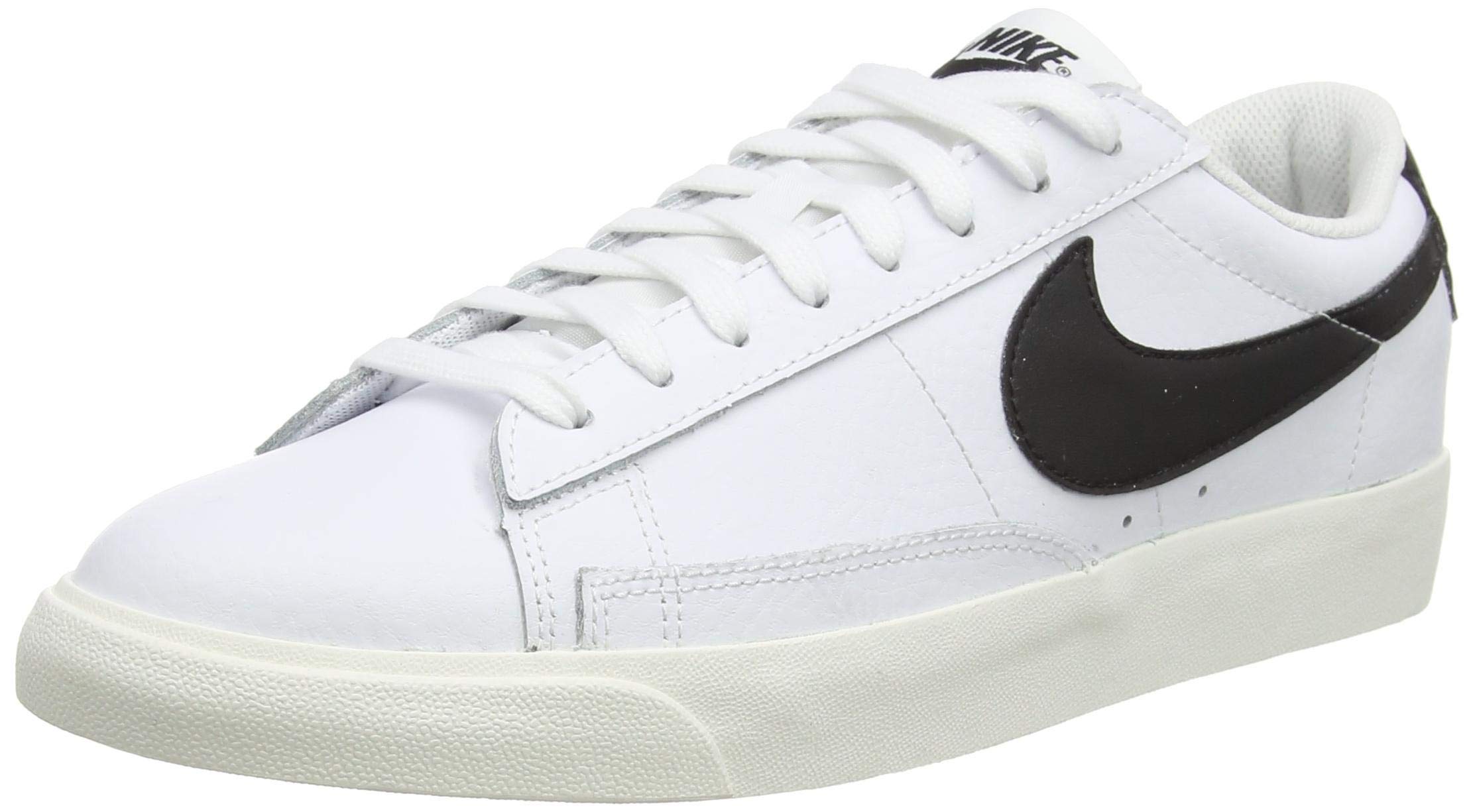 Nike Men's Basketball Shoes - High Performance Court Sneakers for Indoor & Outdoor Play - Lightweight Cushioned Basketball Shoes for Training & Games