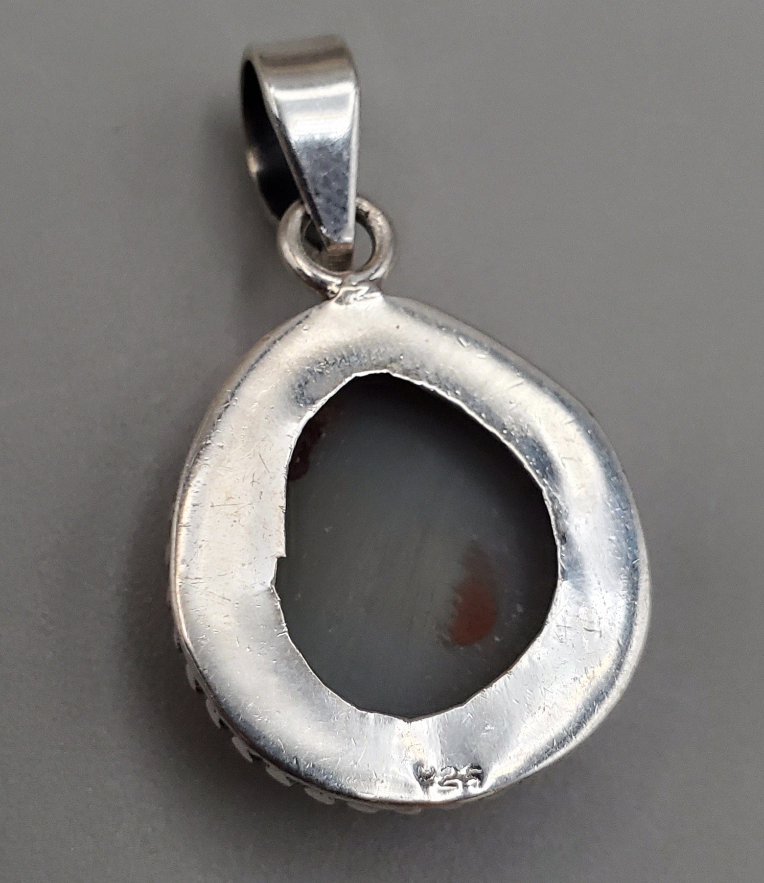 Aura Druzy Pendant Necklace - Natural Crystal Healing Jewelry for Women, Elegant Boho Chic Accessory | Perfect for Meditation, Yoga & Spiritual Energy Balancing