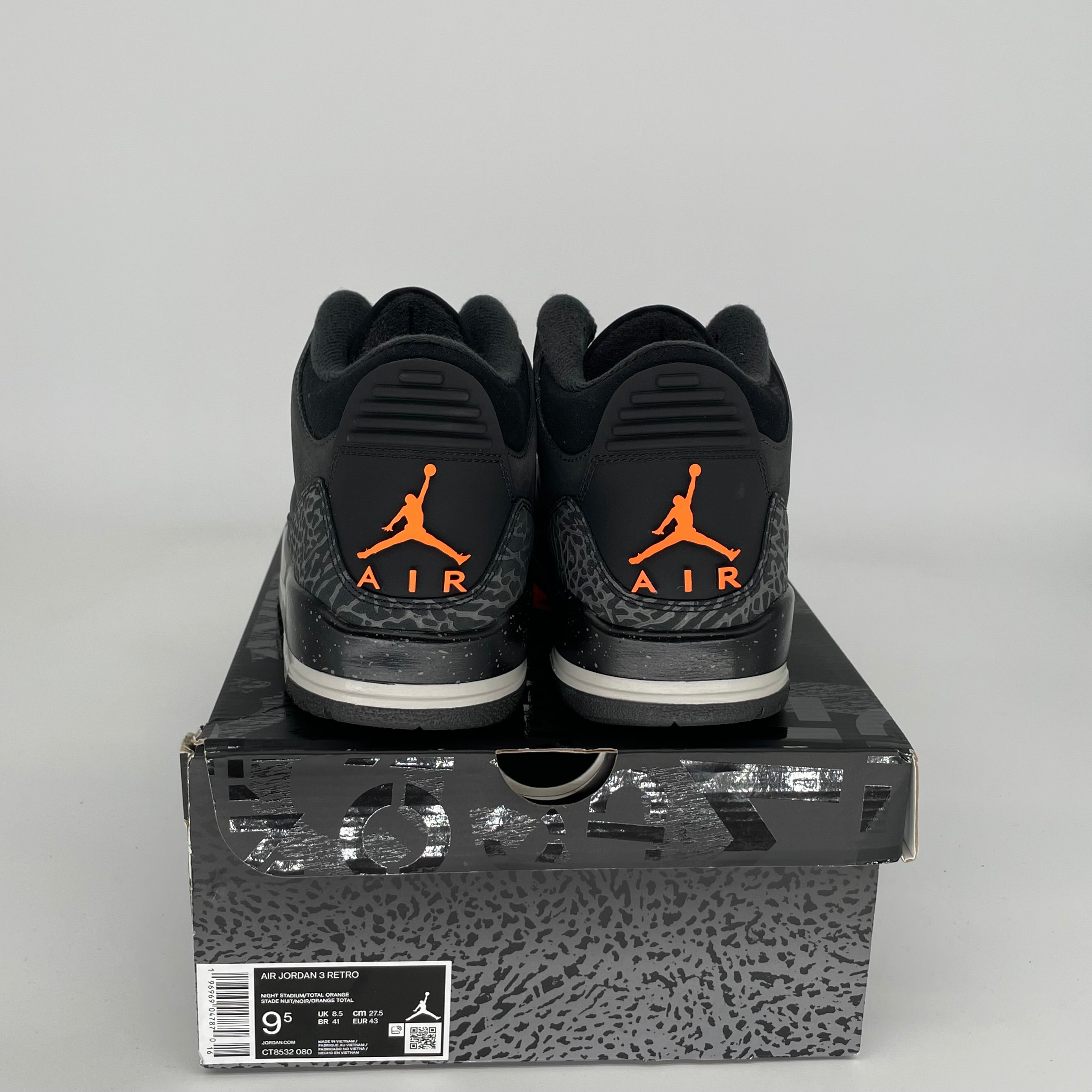 AIR JORDAN 3 FEAR Basketball Shoes Men's Size 9.5 (CT8532-080) - Retro Style Sneakers for Streetwear & Casual Outfits