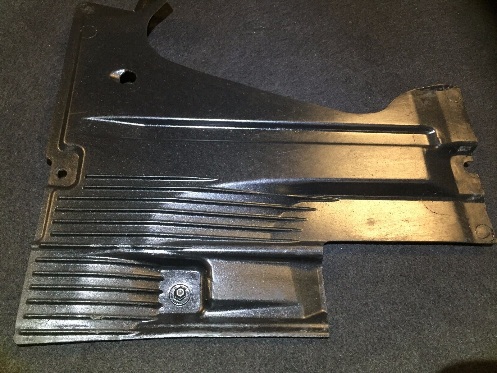 Original Audi A6 C6 (2005-2008) Left Rear Underbody Liner 4F0825215 - OEM Replacement Part for Enhanced Vehicle Protection - Perfect for Road Debris Protection and Winter Driving