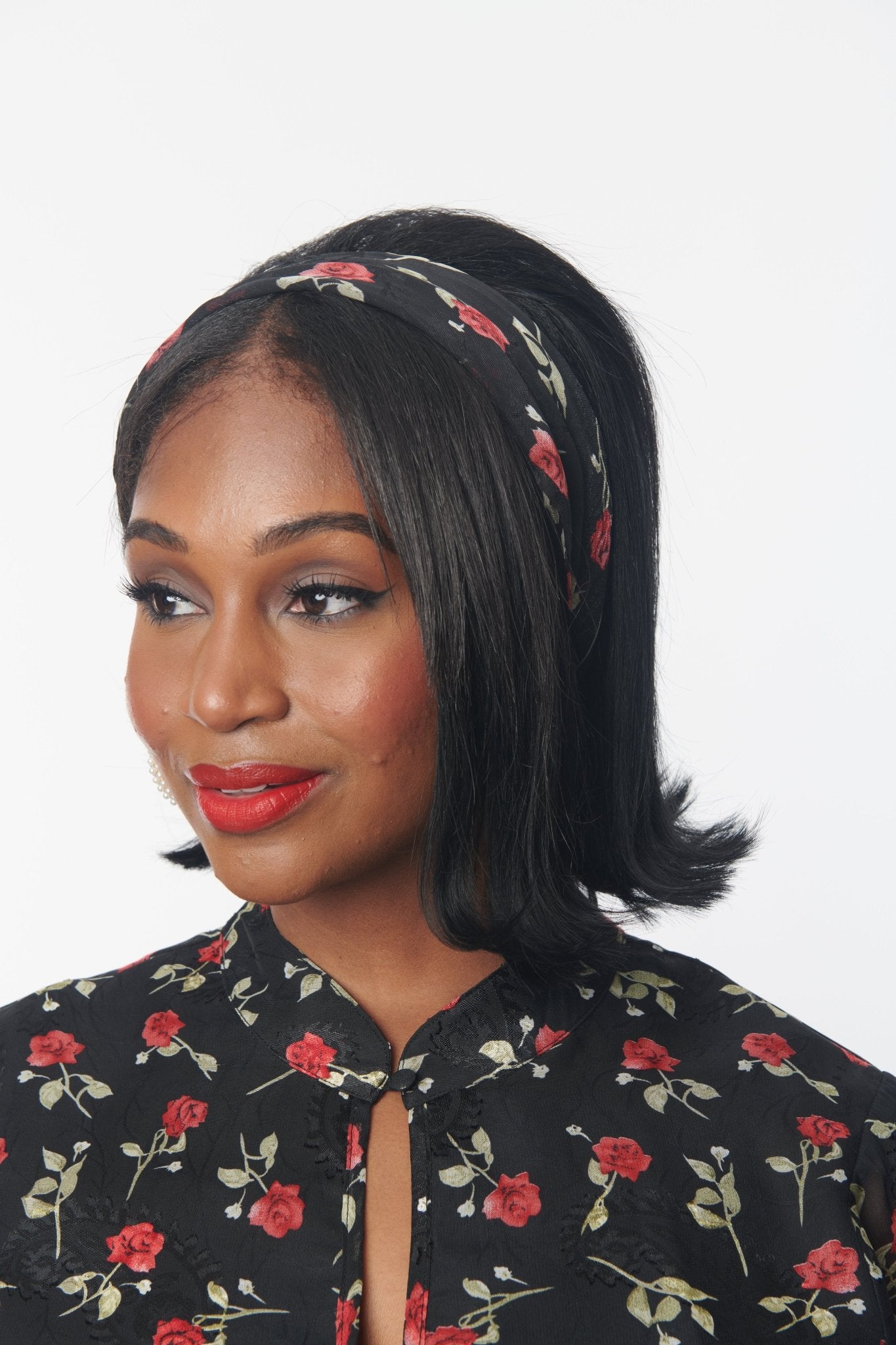 Vintage Black & Red Roses Hair Scarf - Elegant Floral Head Wrap for Women, Retro Silk Hair Accessory for Parties, Weddings & Everyday Style