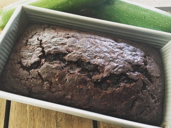 USA Pan Nonstick Loaf Pan 1 lb - Premium Bakeware for Homemade Bread, Banana Bread & Pound Cake - Perfect for Baking, Gifting & Holiday Cooking