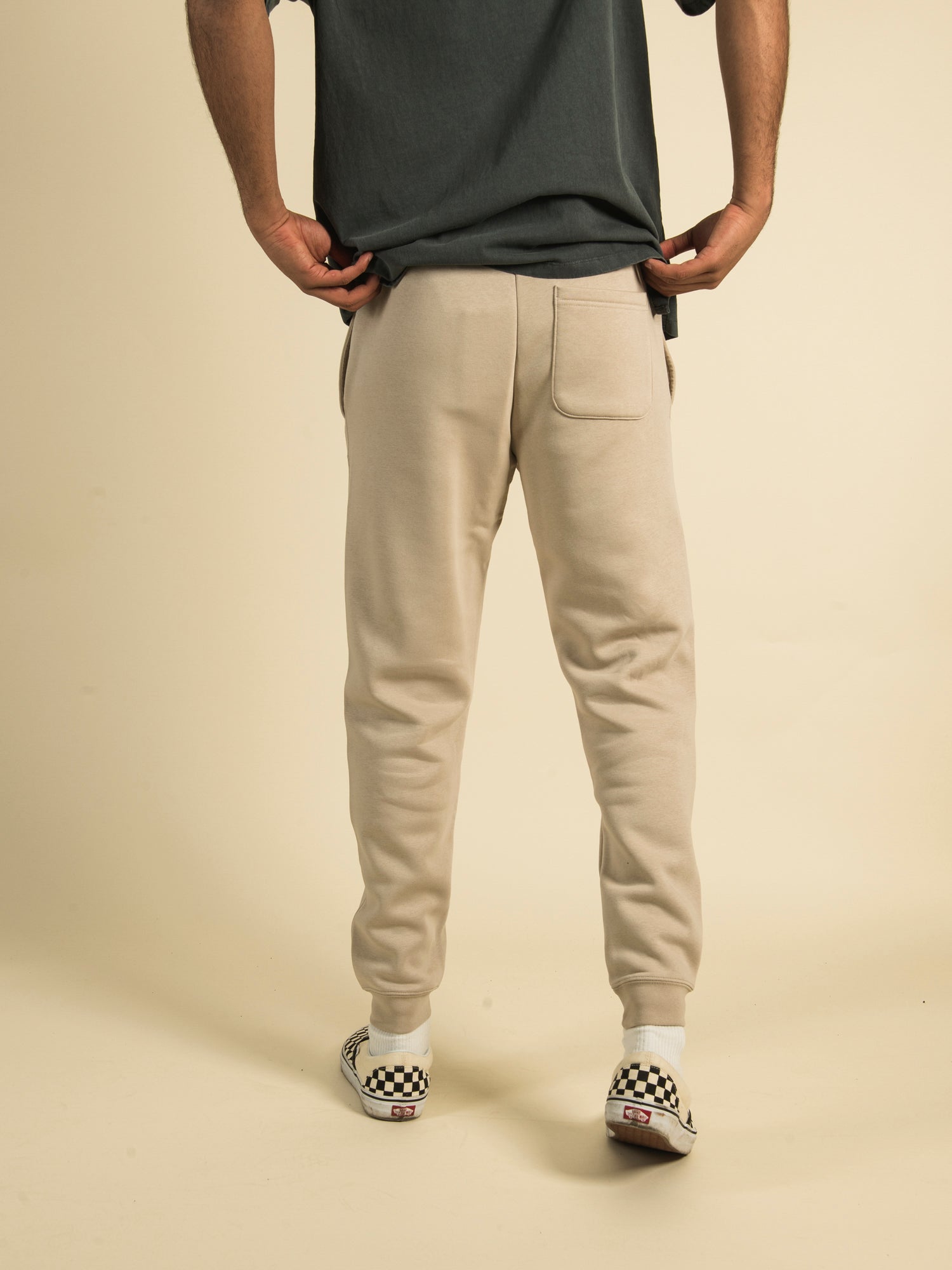 Converse Embroidered Star Chevron Pants - Stylish & Comfortable Casual Wear for Men & Women | Perfect for Streetwear, Everyday Outfits & Fashion Statements