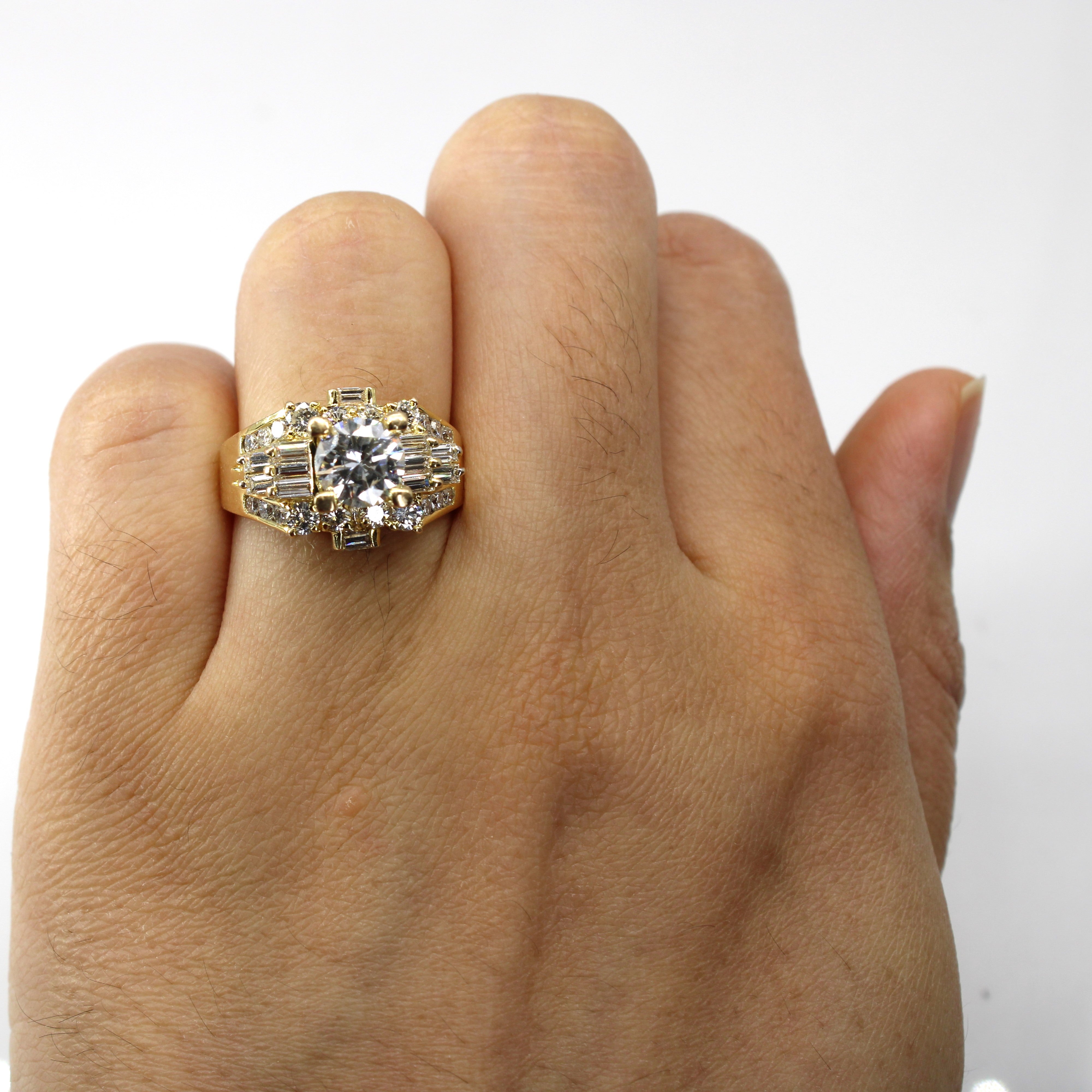2.02ctw High Set Cluster Multi Diamond Ring - VS1/VS2 G/H - Size 5.75 - Elegant Engagement & Wedding Ring for Women - Perfect for Proposals, Anniversaries & Special Occasions