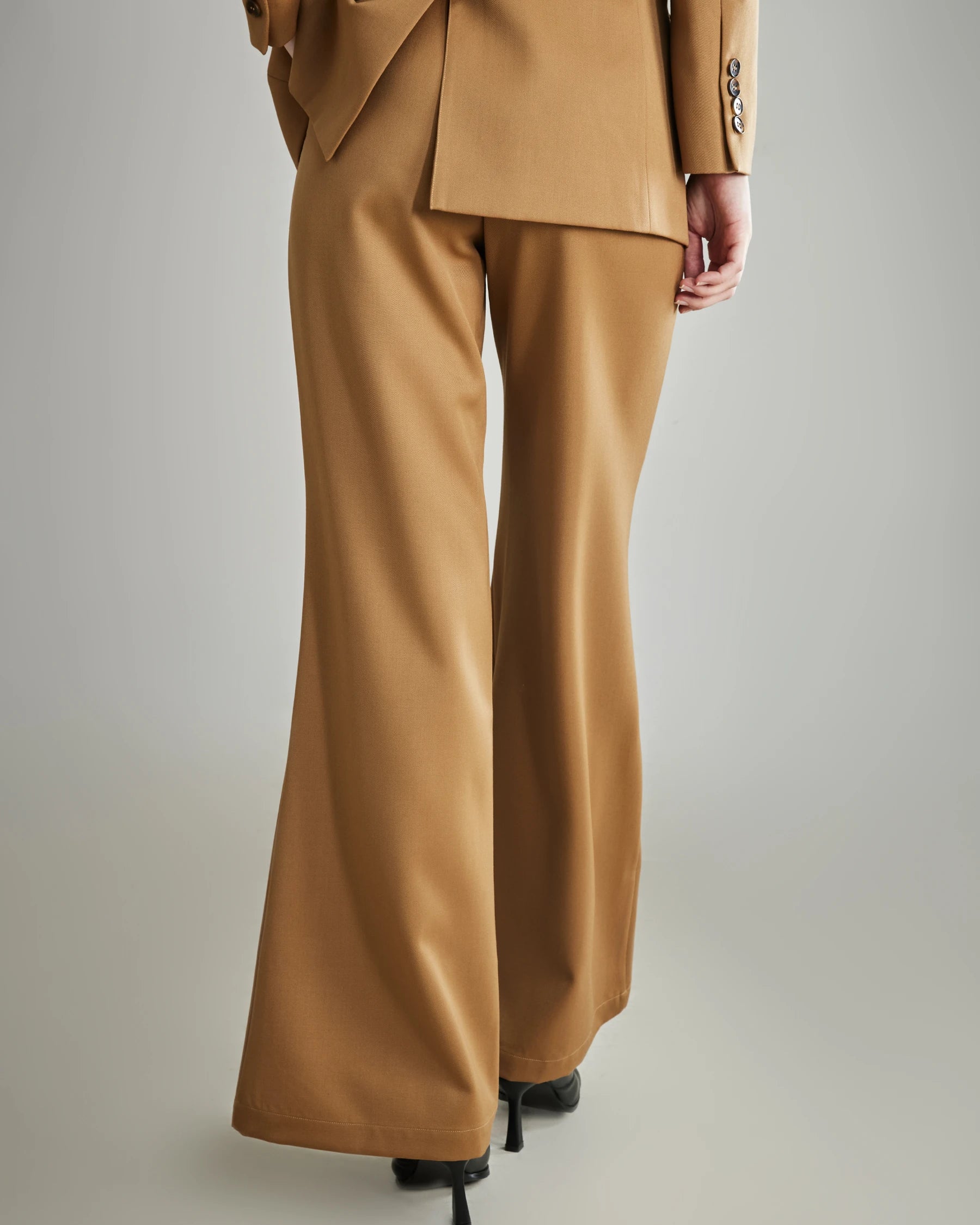 Women's Wool Flared Suit Pants - High Waist Wide Leg Dress Trousers for Office, Business & Formal Occasions