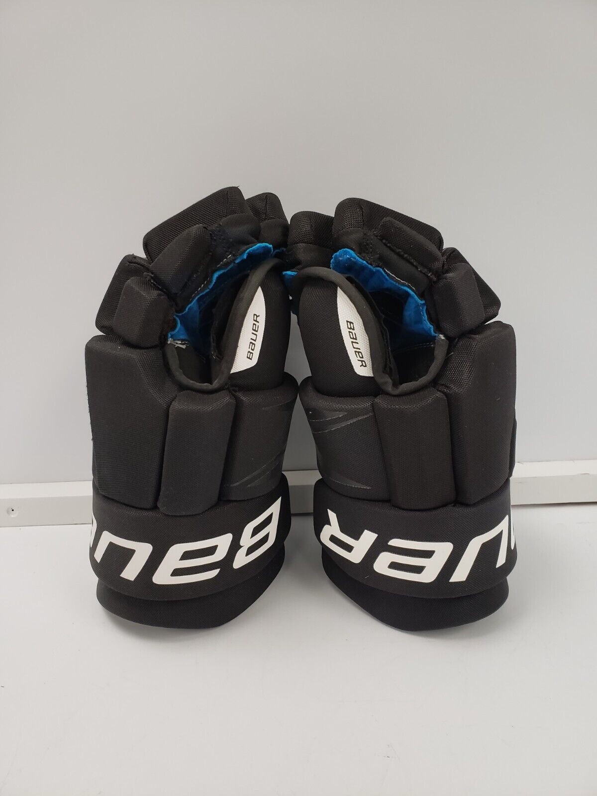 Bauer Hockey Gloves S2 14/36cm - Youth & Adult Ice Hockey Gloves for Protection & Grip - Perfect for Games, Practices & Training Sessions