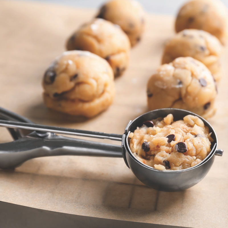 Danesco #60 Cookie Scoop - Stainless Steel Ice Cream & Cookie Dough Scooper for Baking, Perfect for Homemade Cookies, Cupcakes & Desserts - Ideal for Bakers & Home Chefs