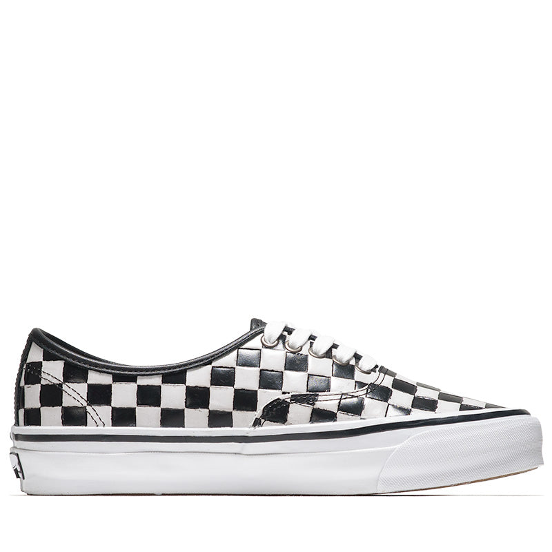 Vans Authentic 44 DX Vibram Leather Check Black/White Skate Shoes - Classic Skateboard Sneakers for Men & Women | Perfect for Streetwear, Casual Wear & Skateboarding