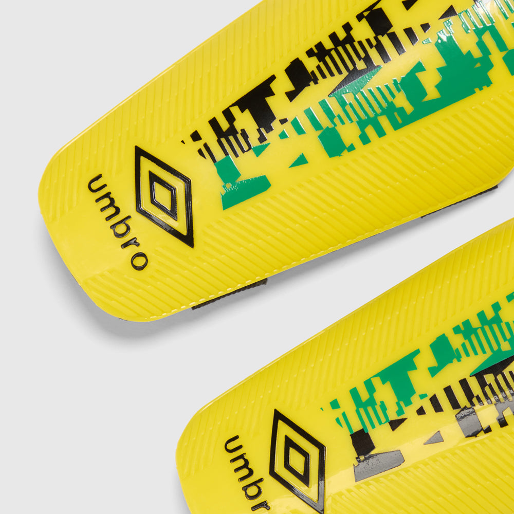 Best Soccer Shin Guards for Men & Women - Lightweight & Durable Protection for Training & Matches - Perfect for Youth & Adult Players