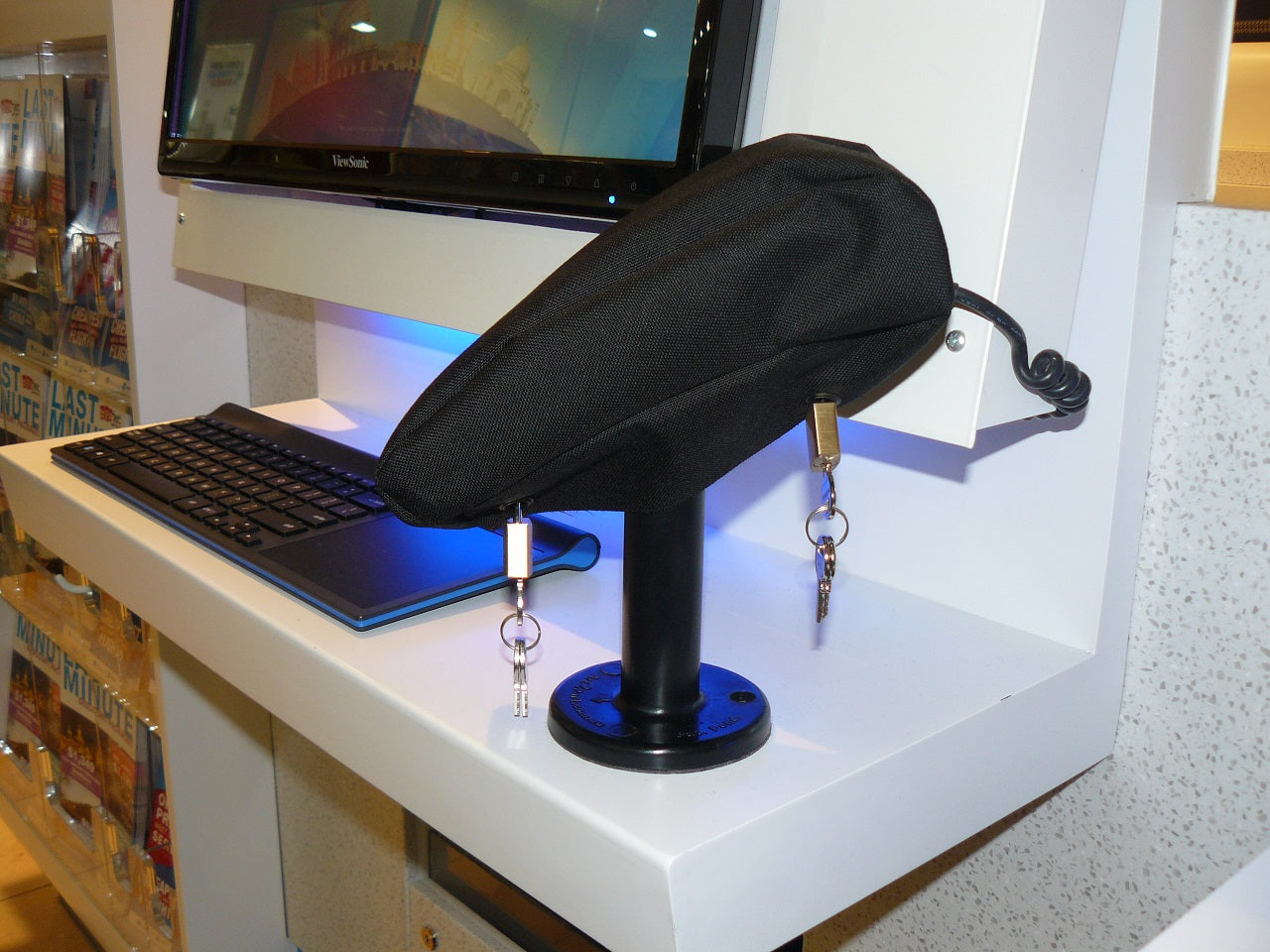 EFTPOS Machine Terminal Security Cover - Anti-Theft & Tamper Proof Protection for Credit Card Readers - Ideal for Retail Stores, Restaurants & Businesses