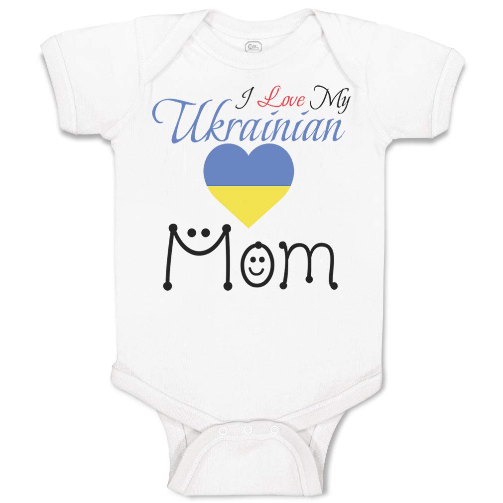 Funny Baby Bodysuit 'I Love My Ukrainian Mom' - Soft Cotton Onesie for Newborn Boys & Girls - White Design - Perfect for Family Photos & Special Occasions