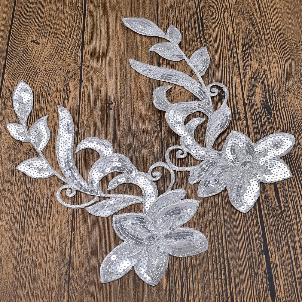 BetterUS Flower Appliques with Sequins - DIY Sewing Embroideries for Dress, Jacket & Bag Decoration - Elegant Fabric Patches for Clothing, Accessories & Home Decor