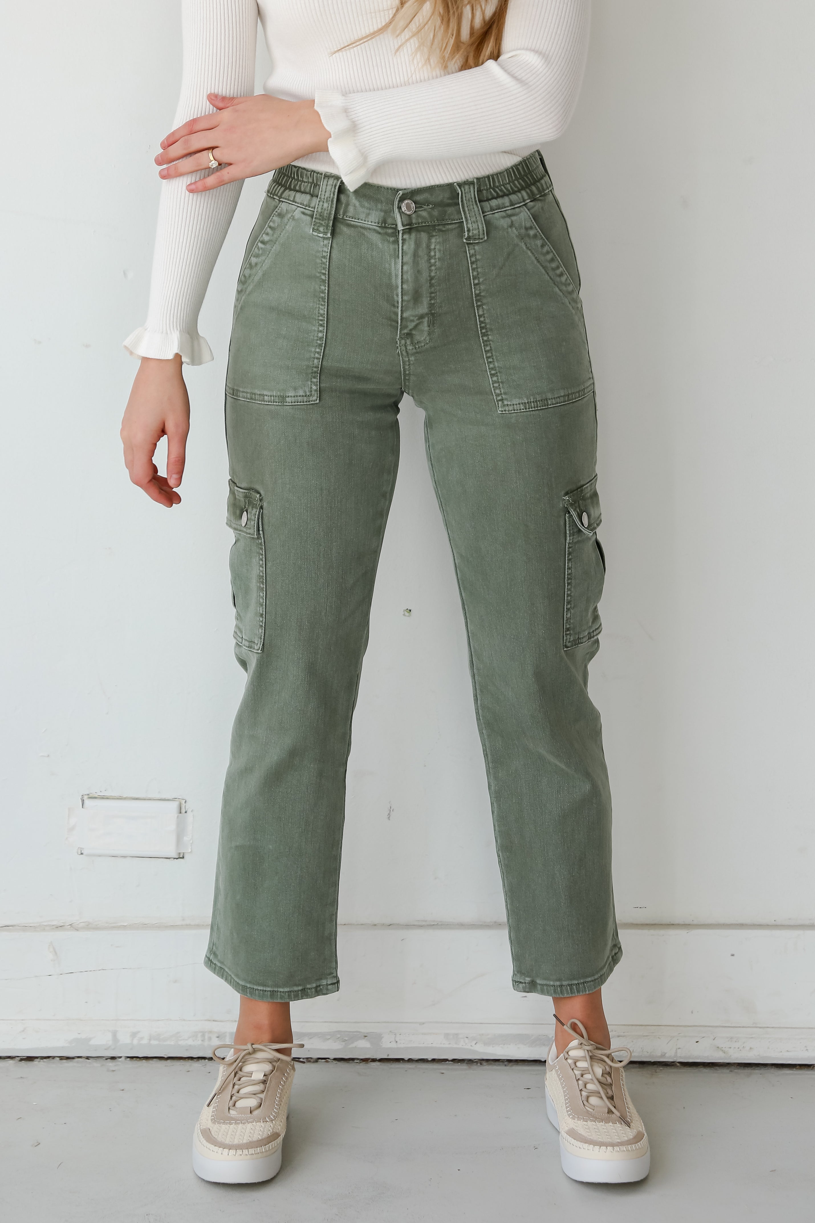 Dixie Army Green Utility Cargo Jeans for Men & Women - Durable Work Pants with Multiple Pockets - Perfect for Outdoor, Hiking, Workwear & Casual Style